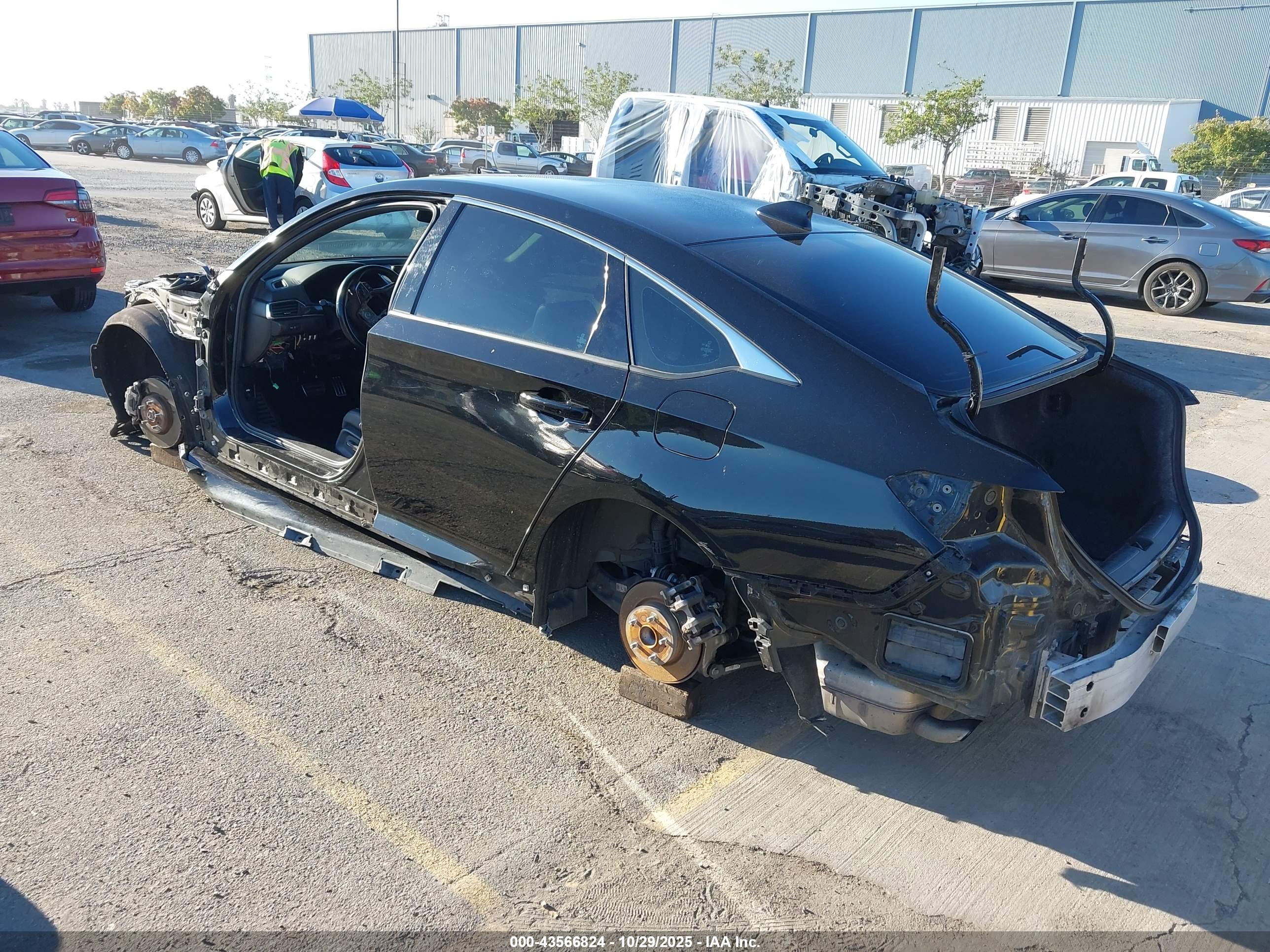 HONDA ACCORD image 3