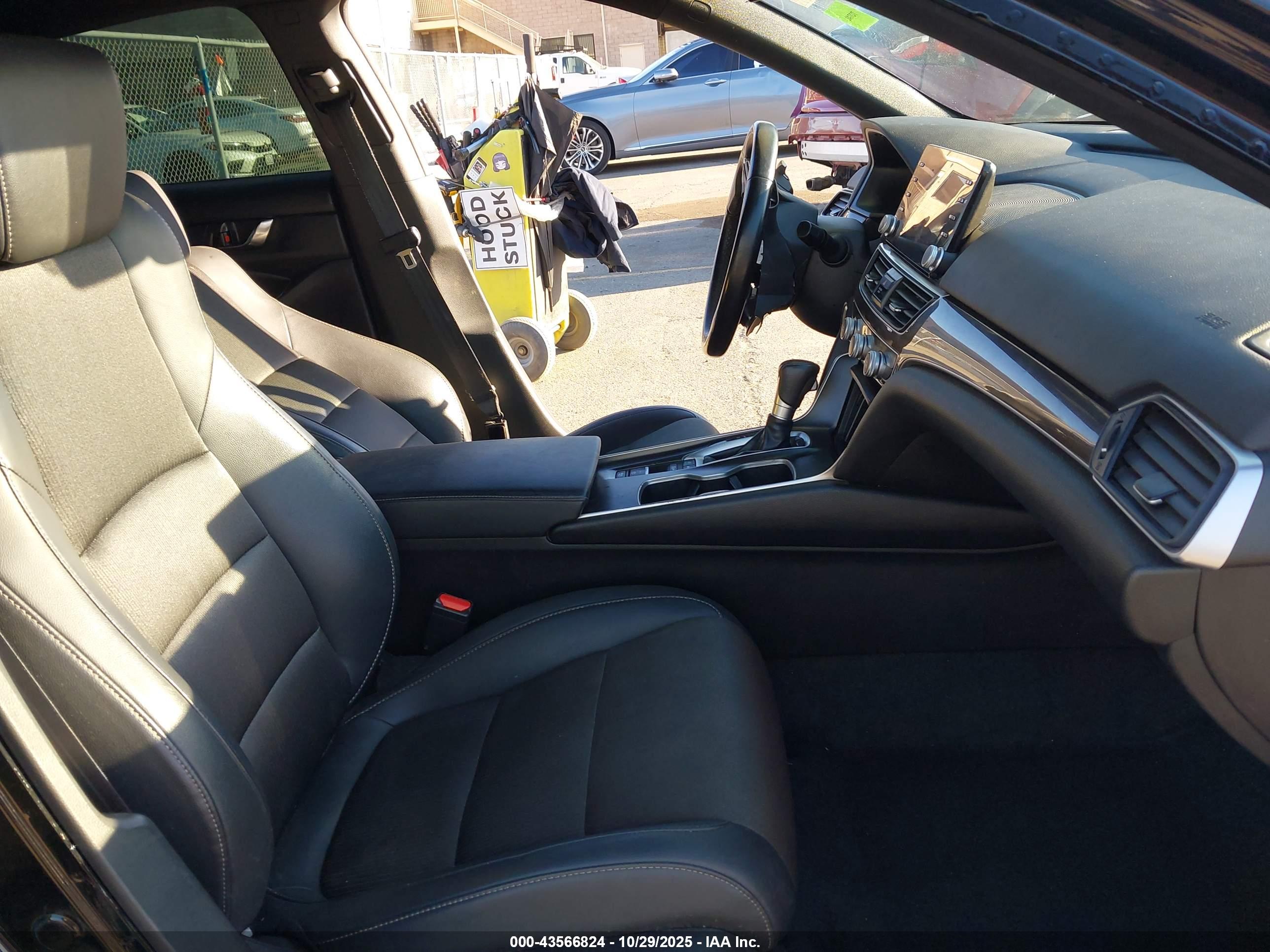 HONDA ACCORD image 5