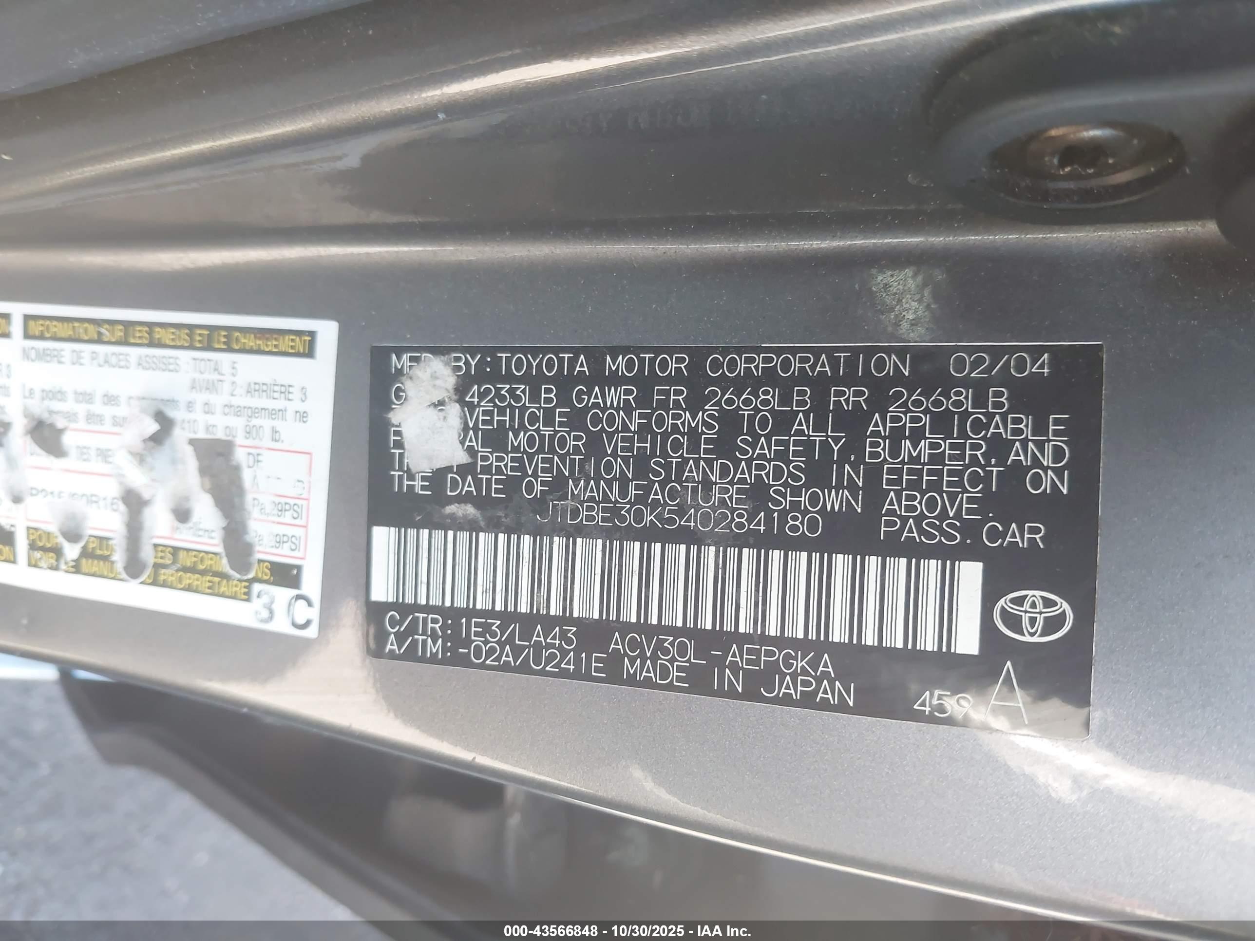 TOYOTA CAMRY image 9