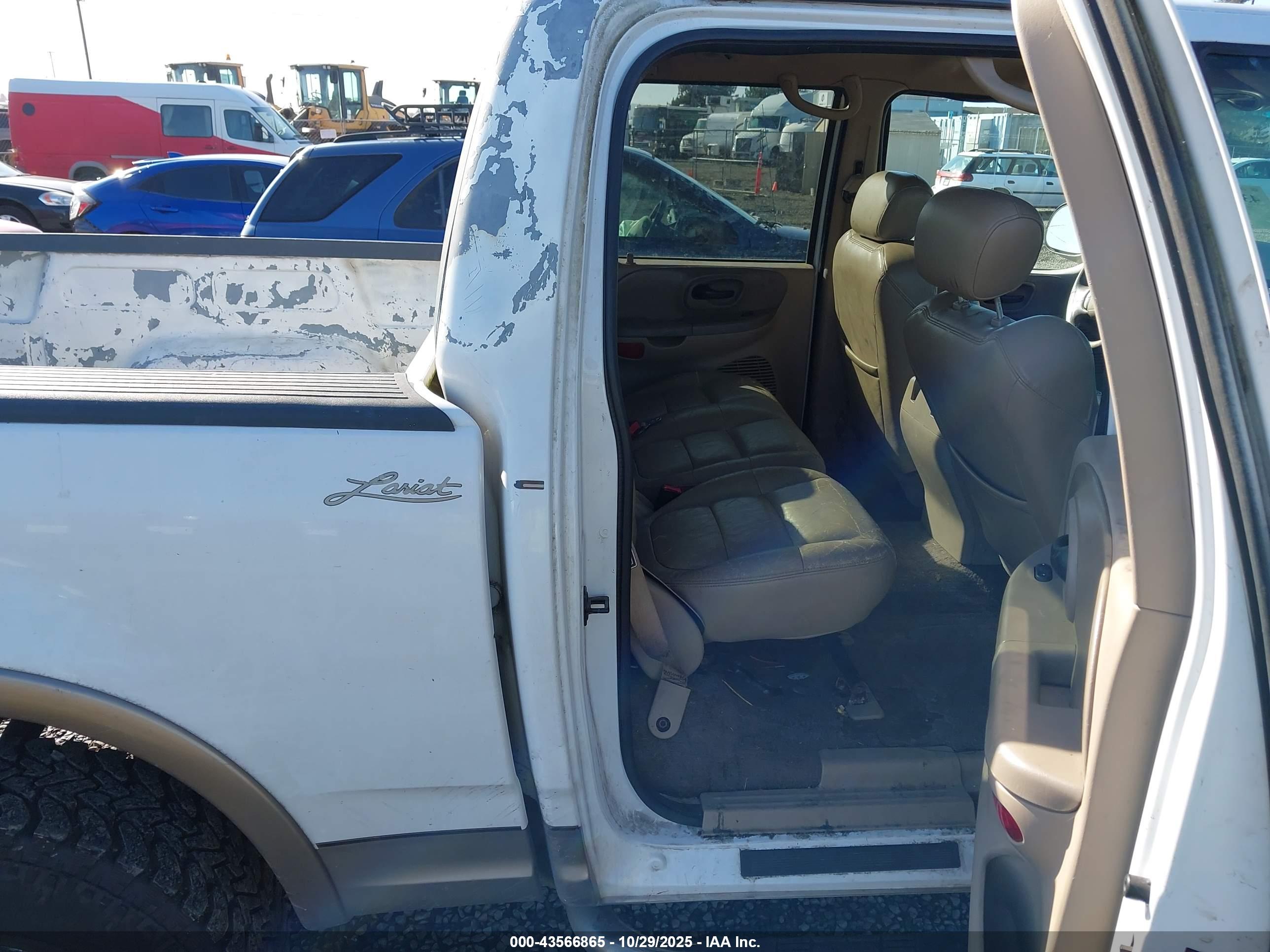 FORD F-150 image 8