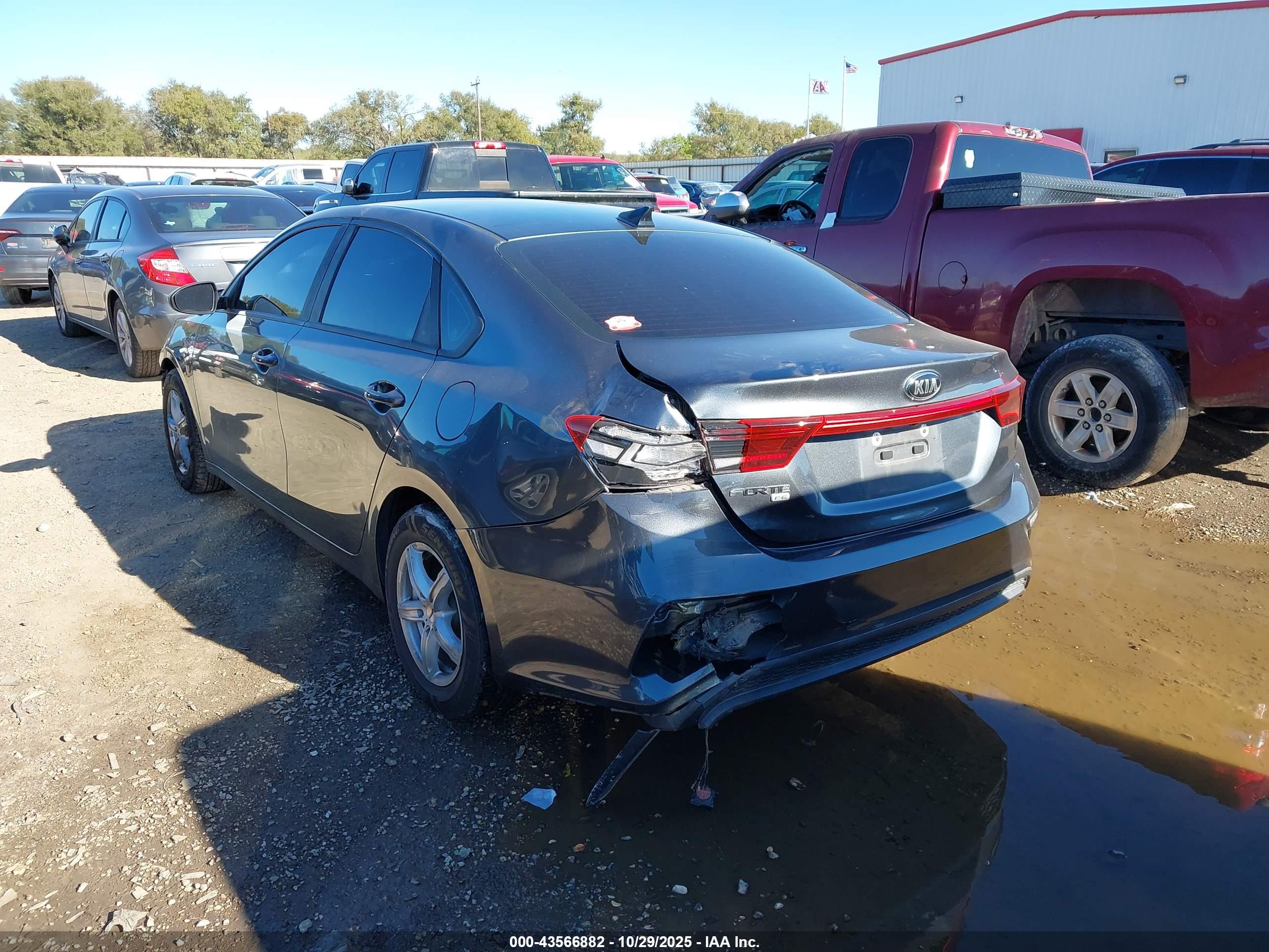 KIA FORTE image 3