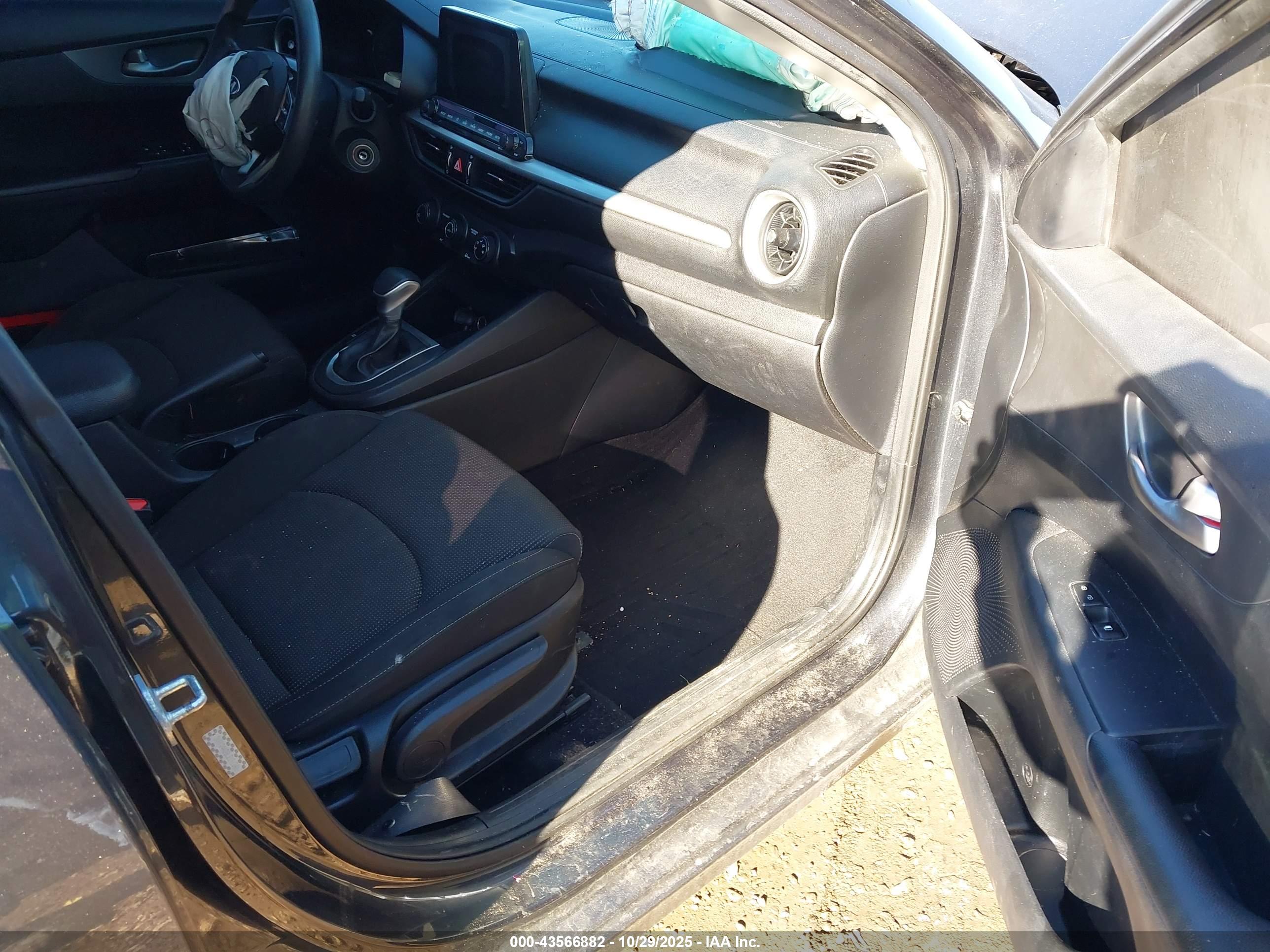KIA FORTE image 5