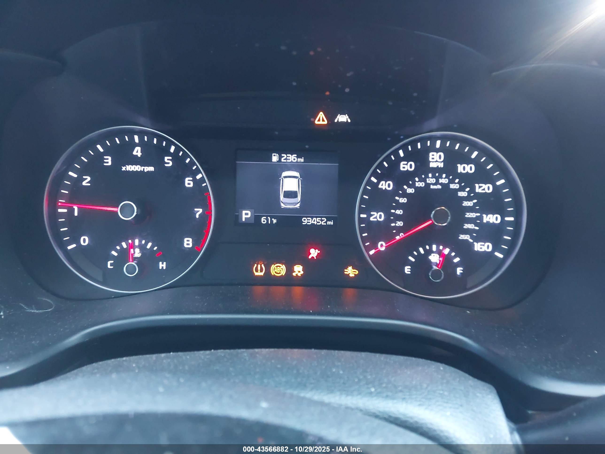 KIA FORTE image 7