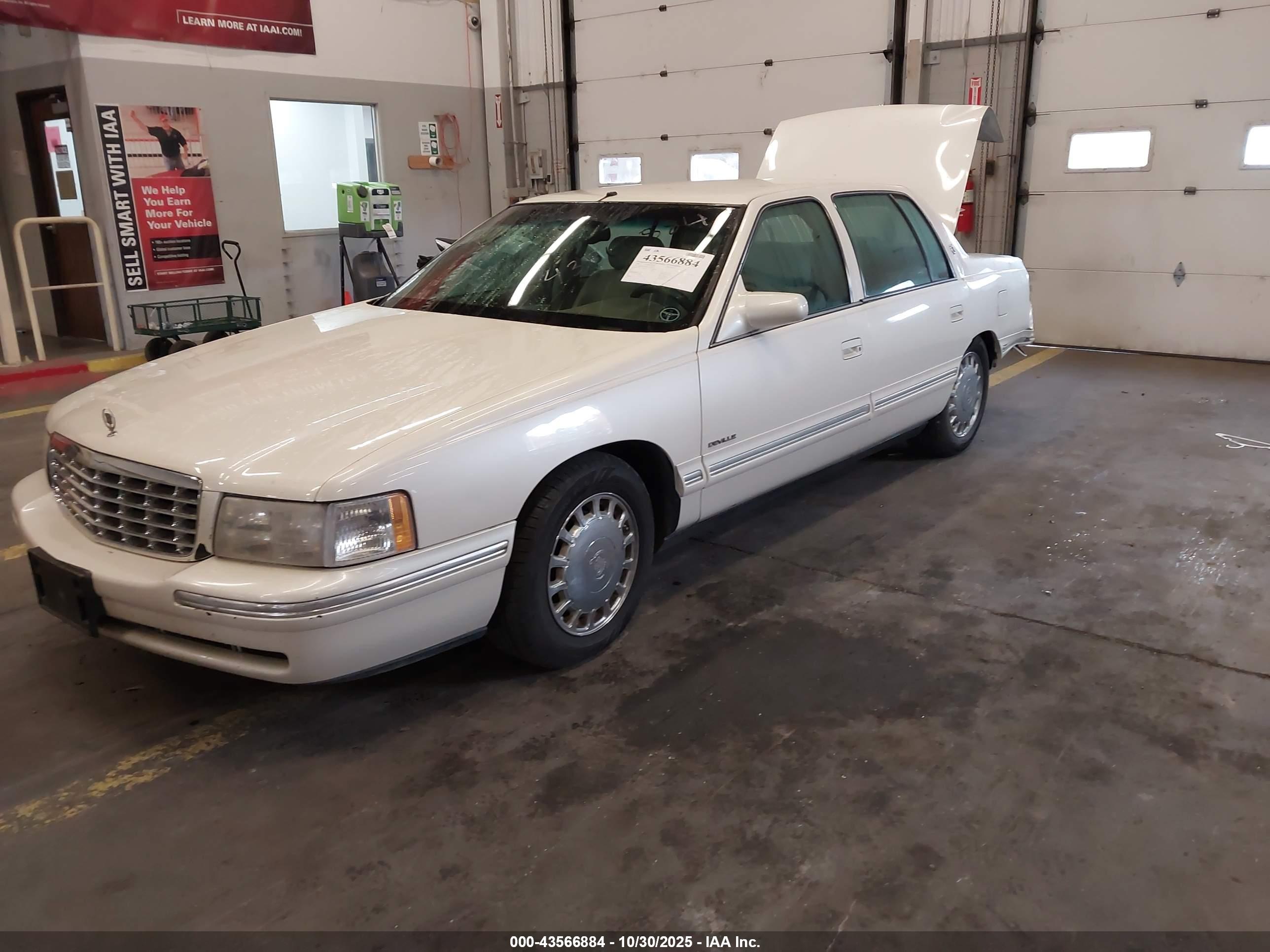 CADILLAC DEVILLE image 2