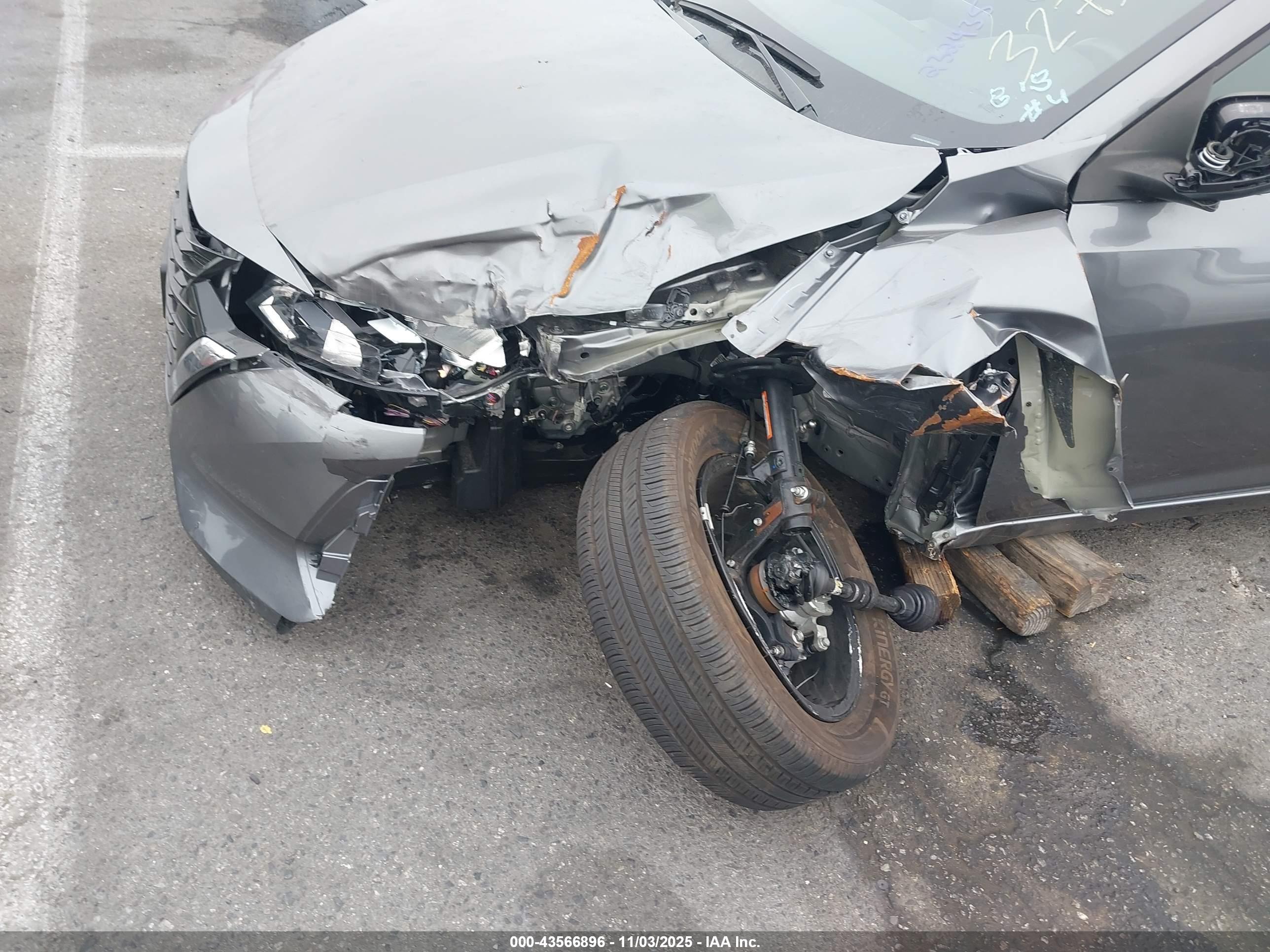NISSAN SENTRA image 6