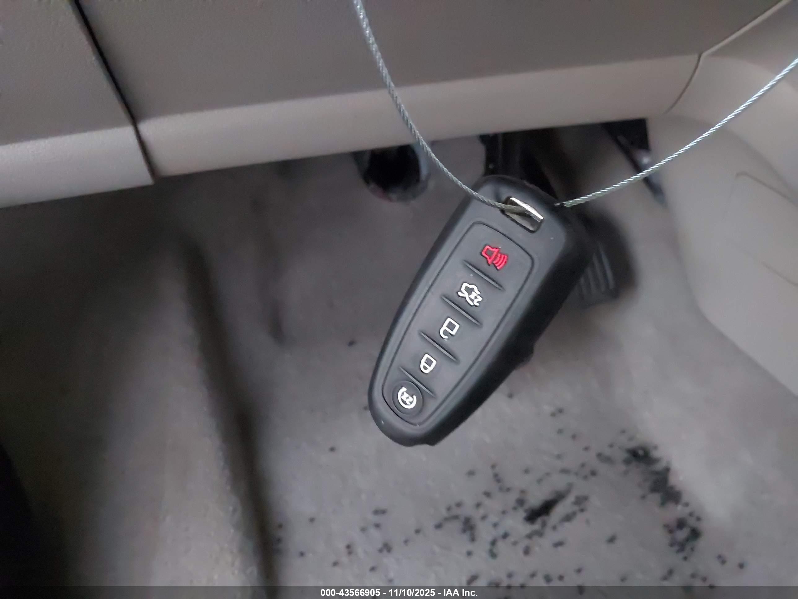 FORD C-MAX image 11