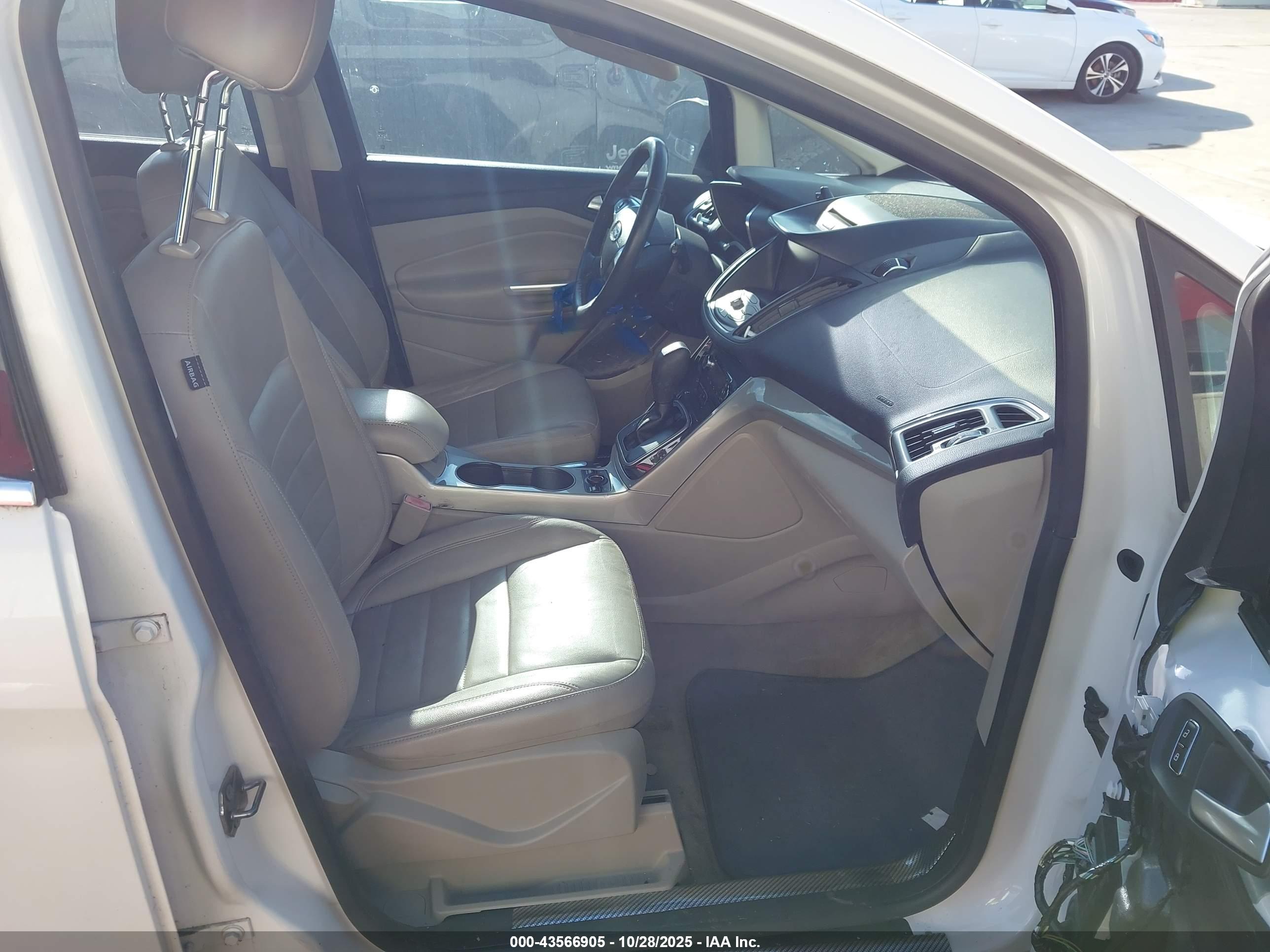 FORD C-MAX image 5