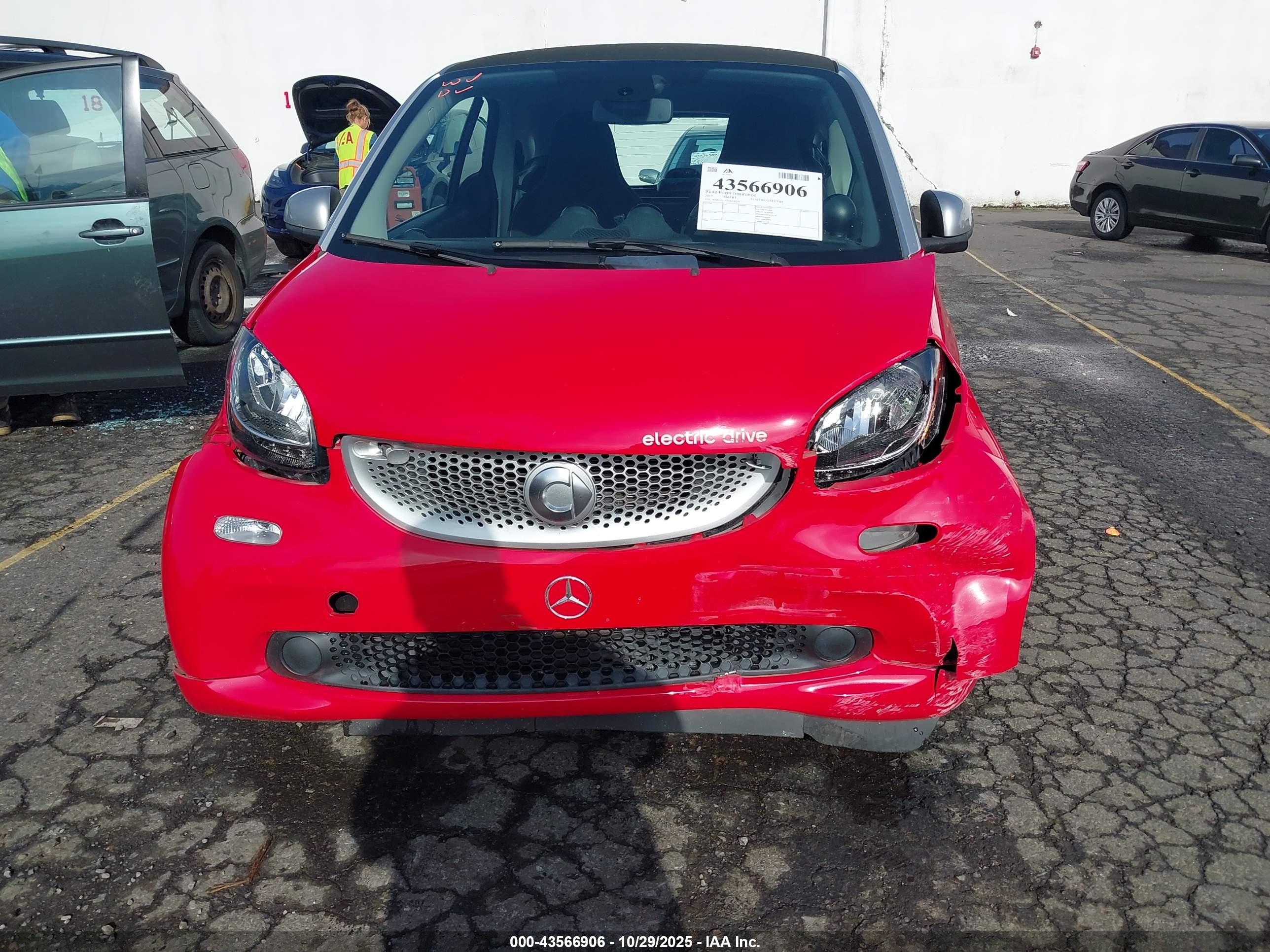 SMART FORTWO image 6