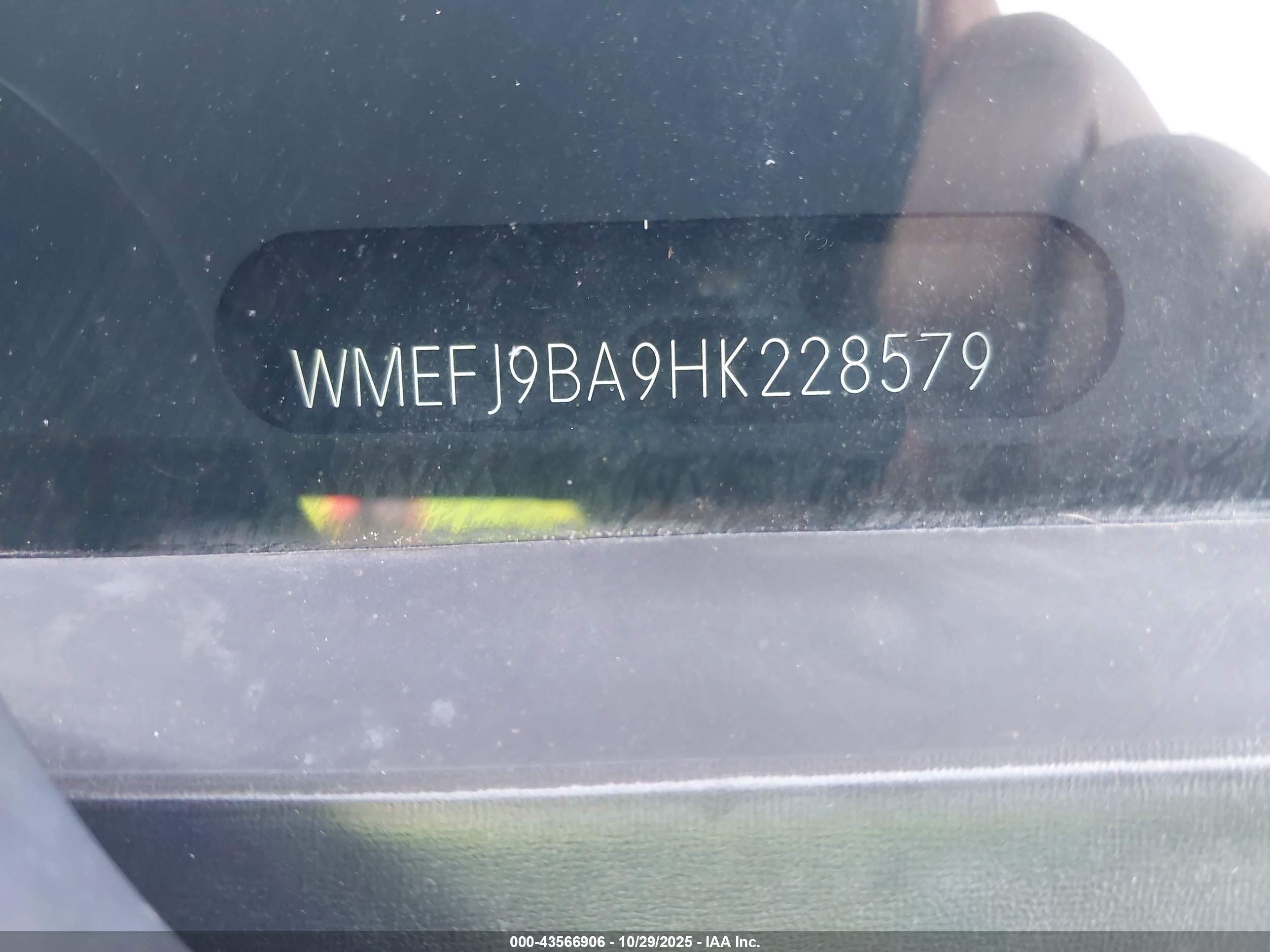 SMART FORTWO image 9