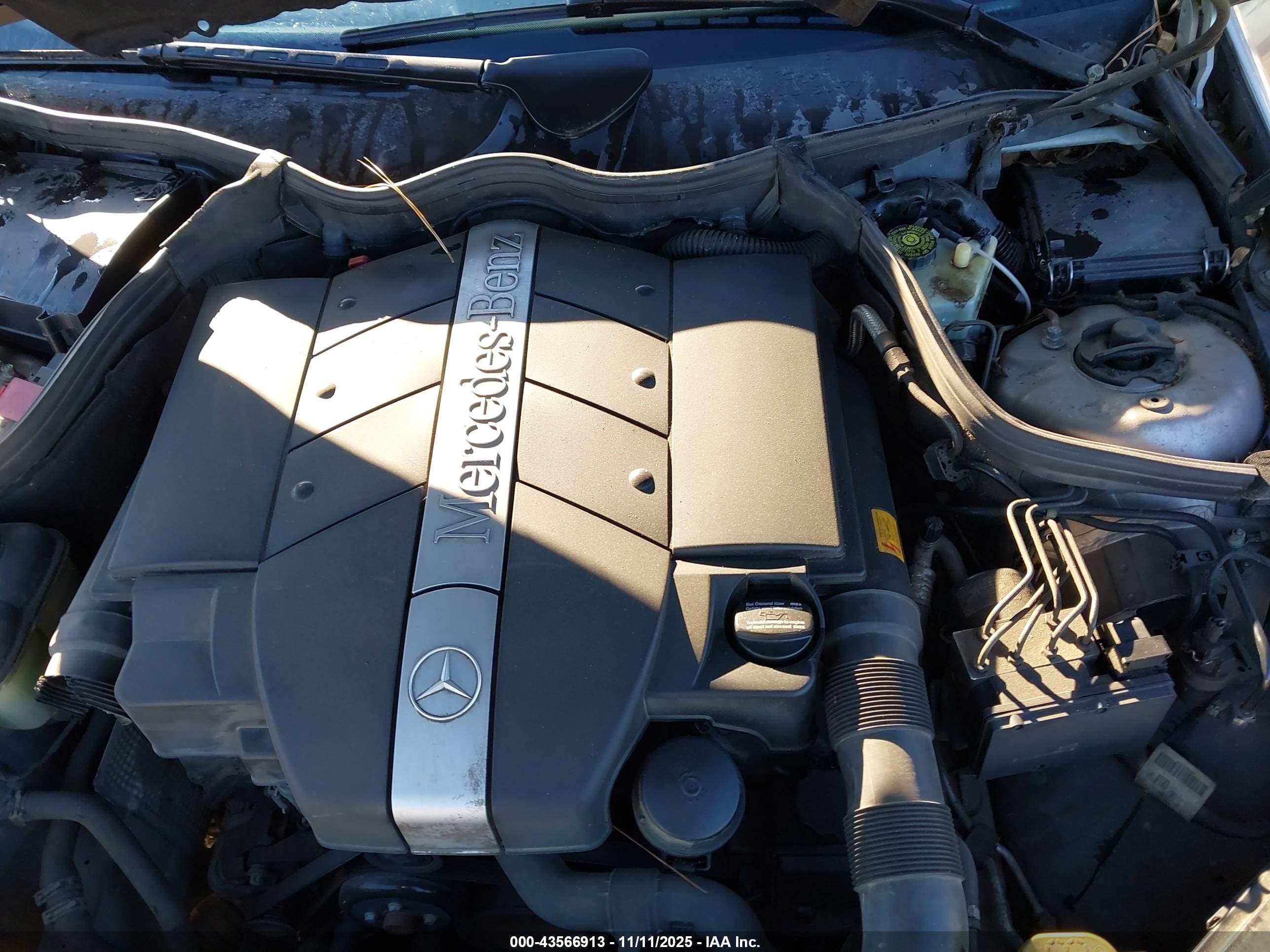 MERCEDES-BENZ CLK image 10