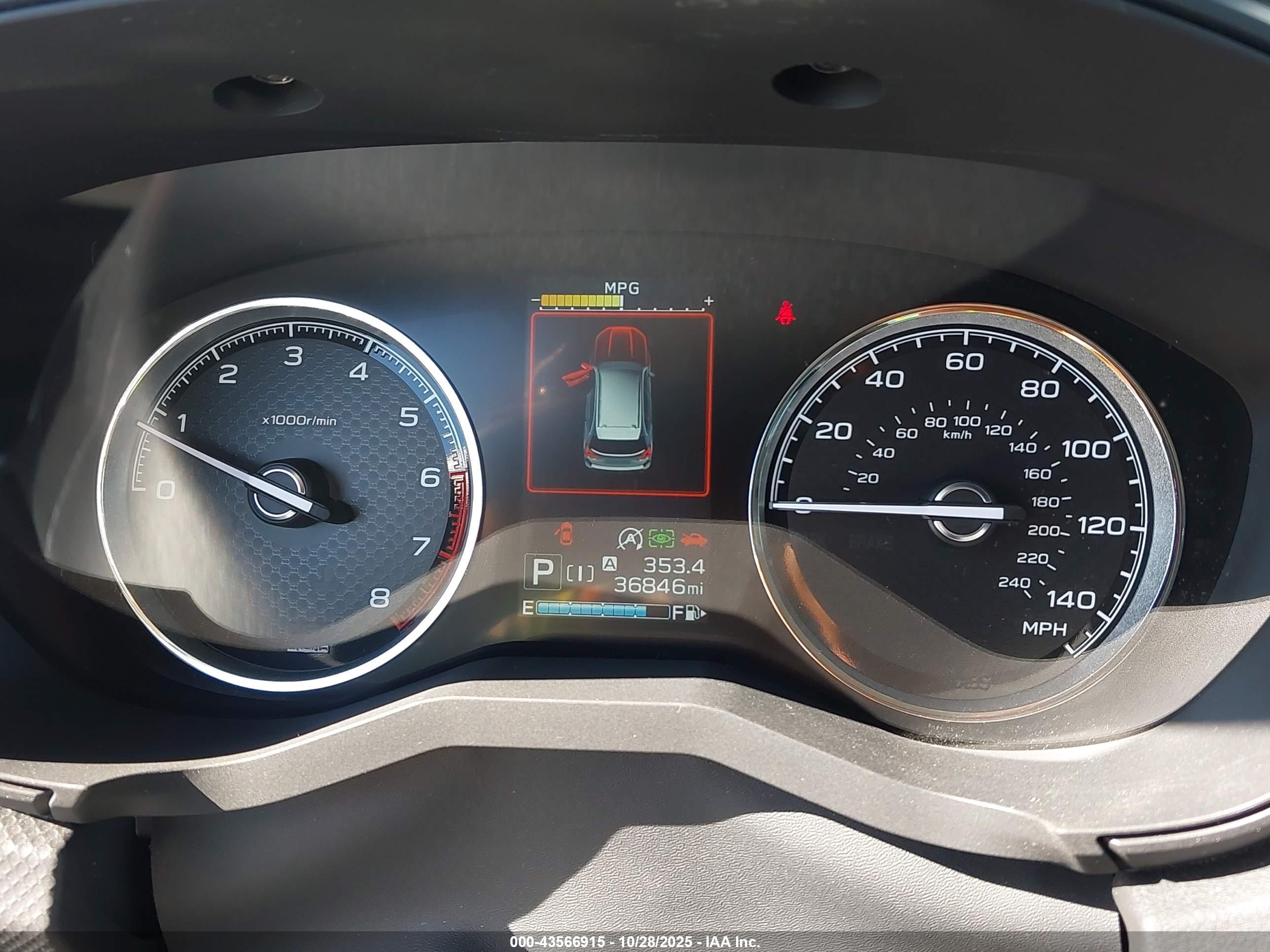 SUBARU FORESTER image 7