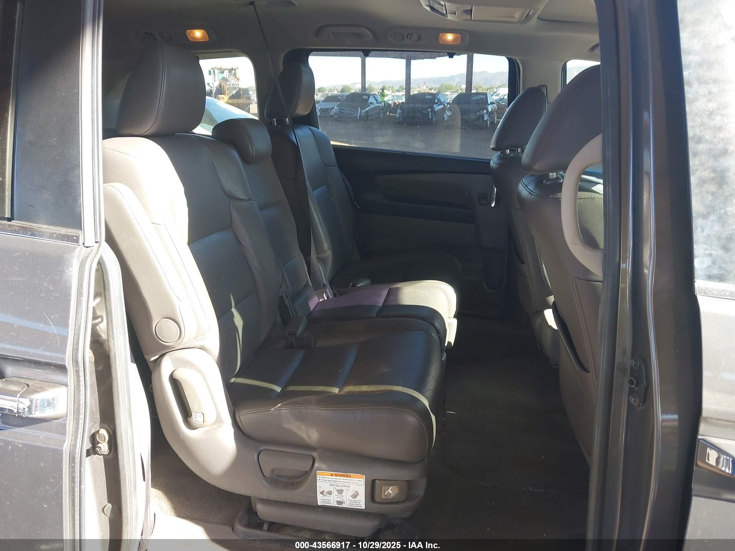 HONDA ODYSSEY image 8