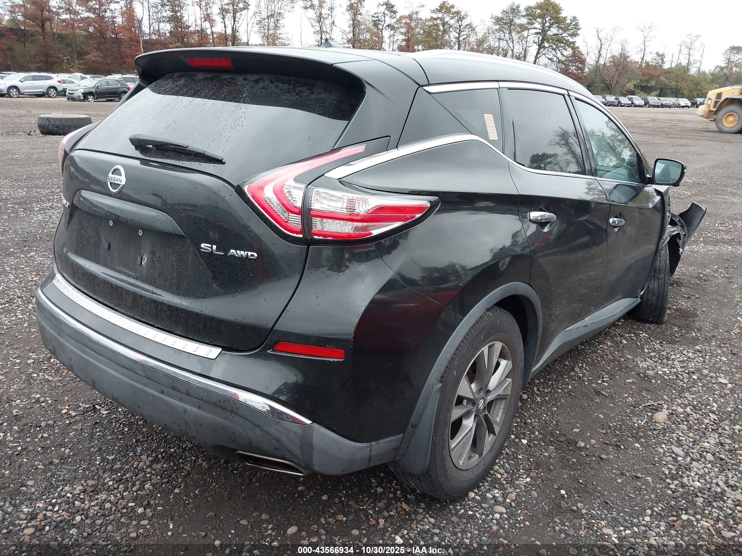 NISSAN MURANO image 4
