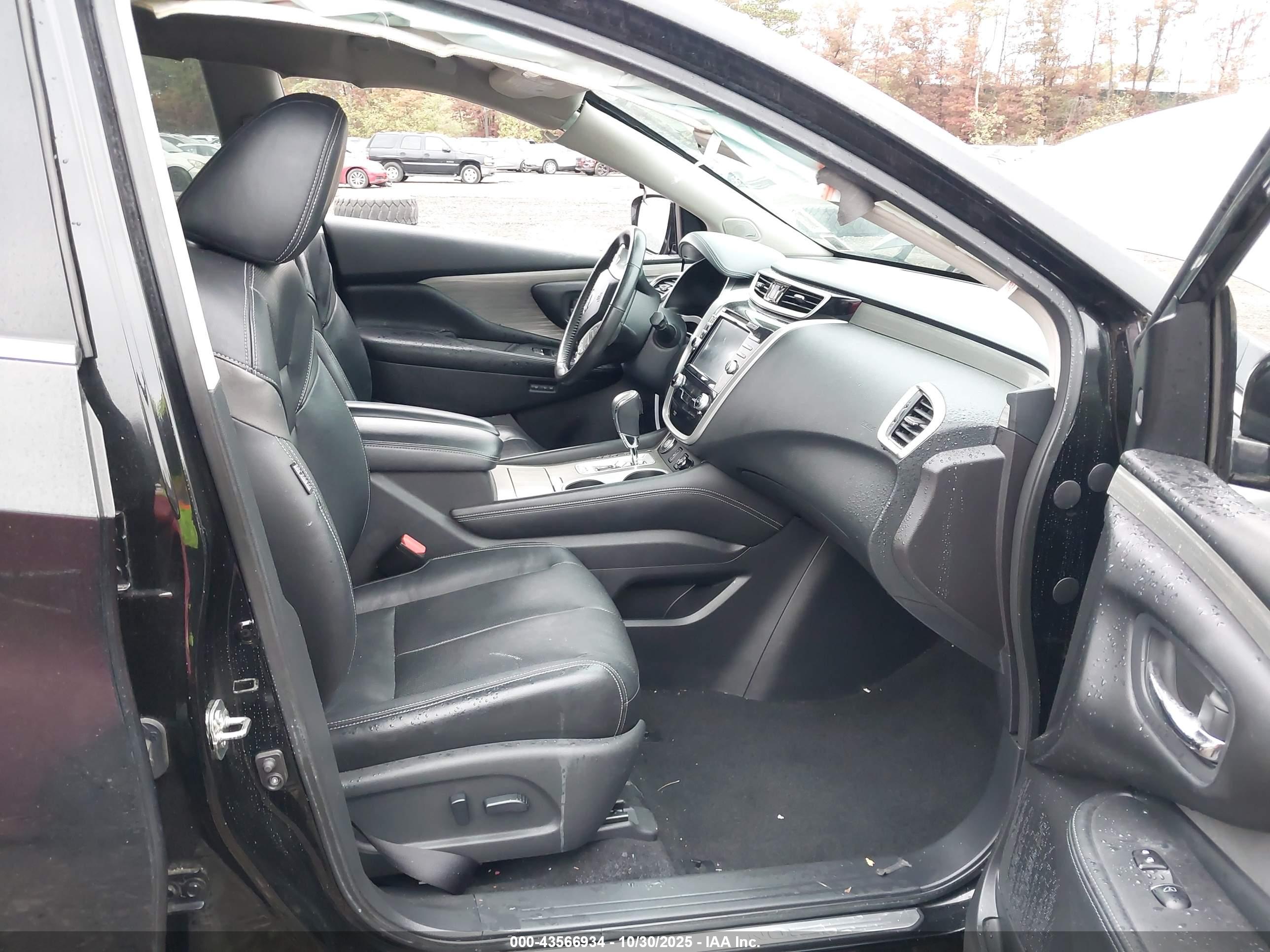 NISSAN MURANO image 5