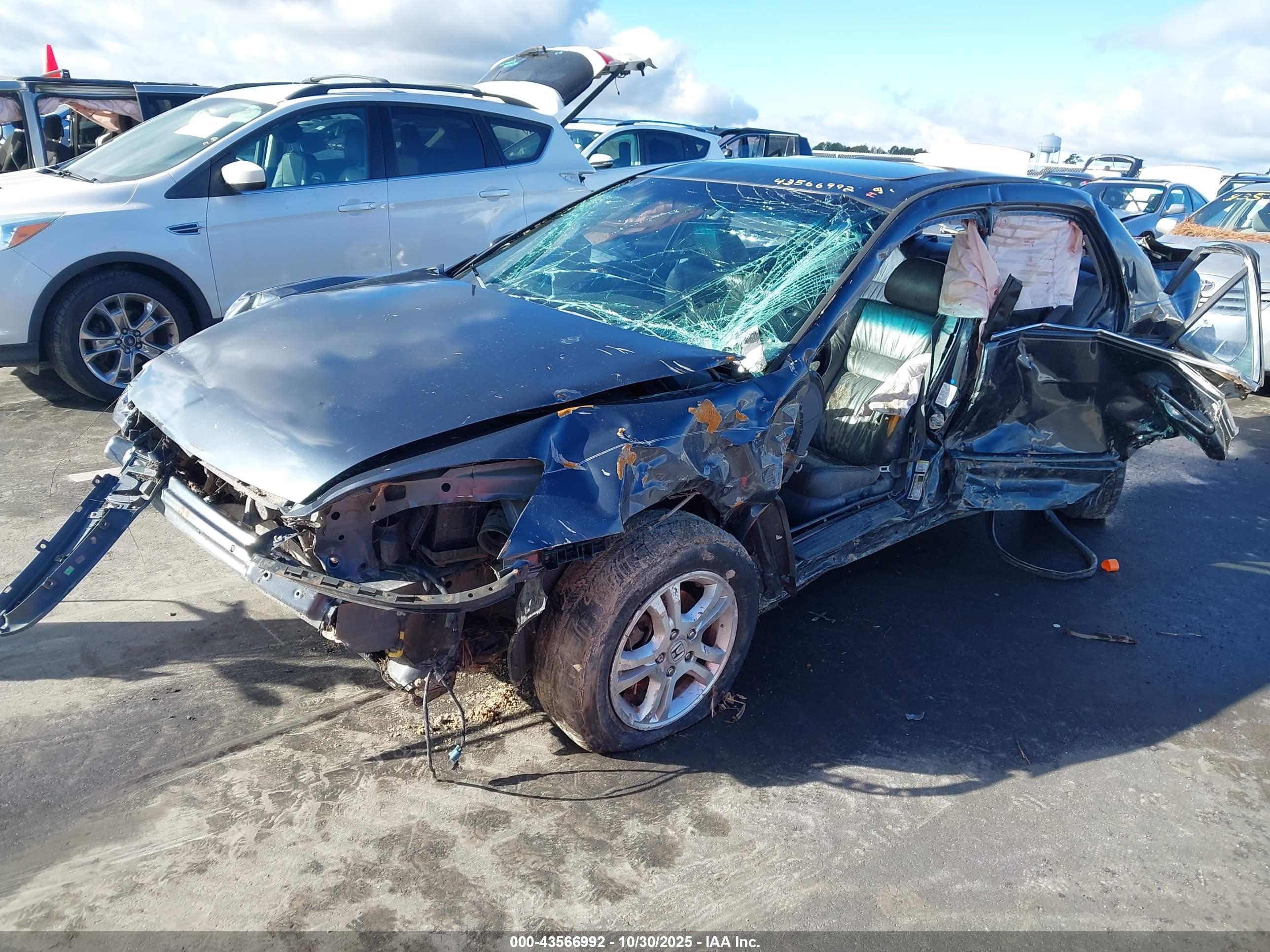 HONDA ACCORD image 2
