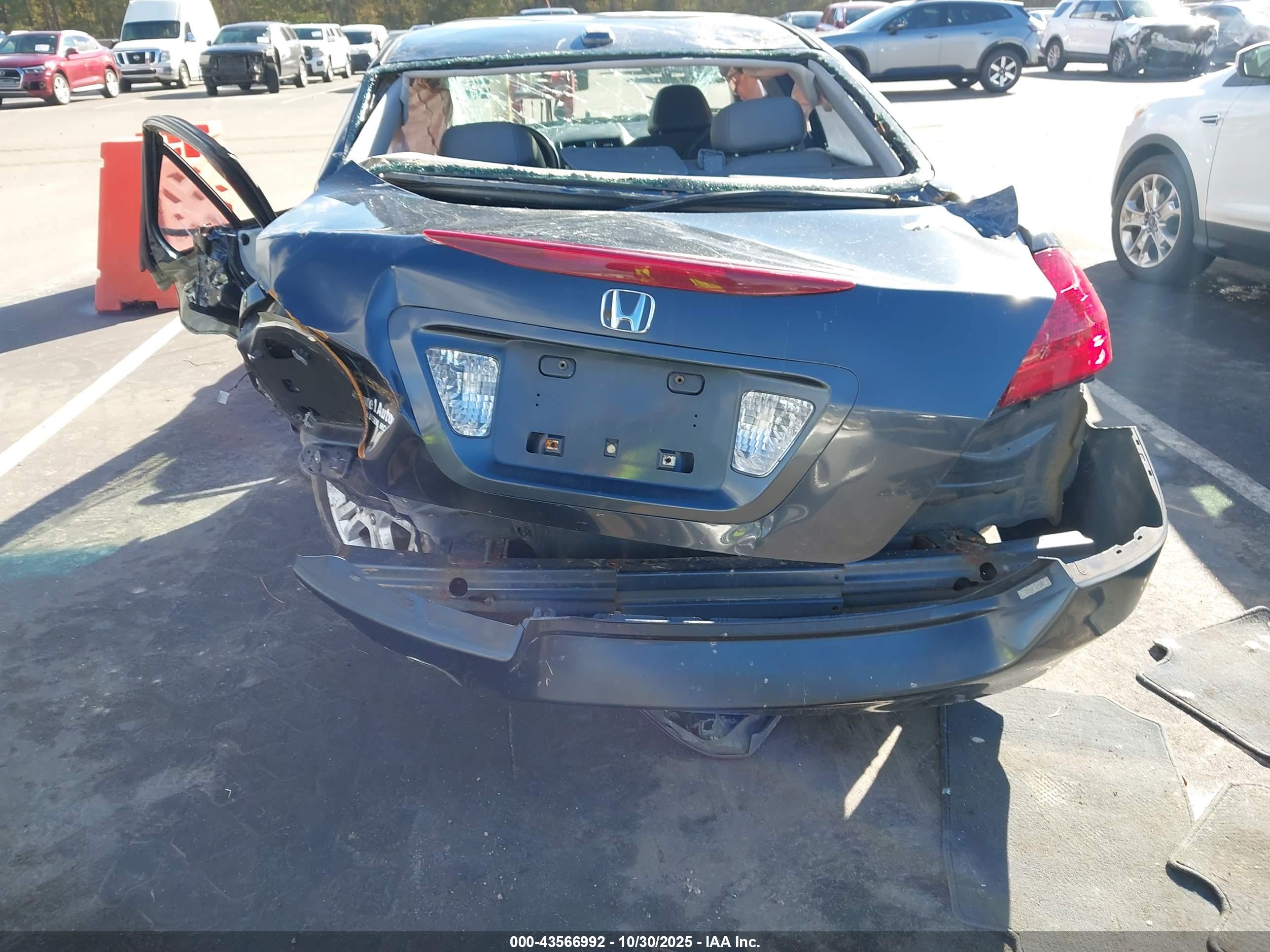 HONDA ACCORD image 6