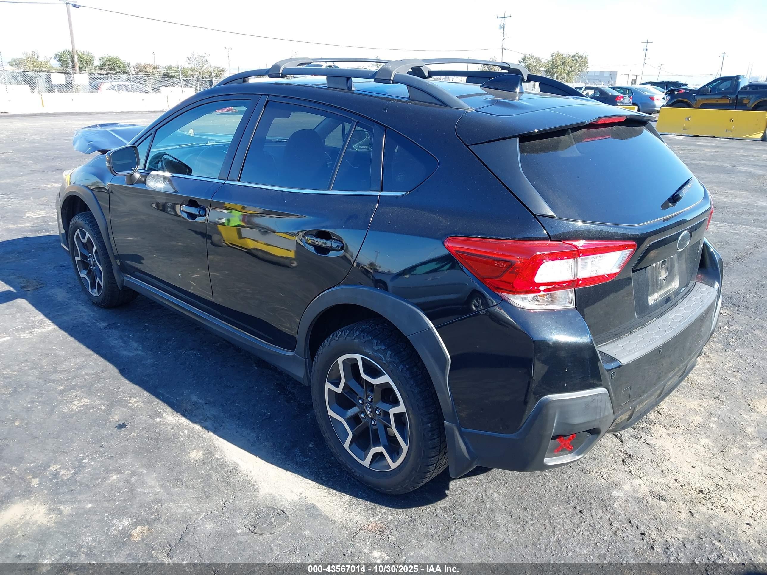 SUBARU CROSSTREK image 3