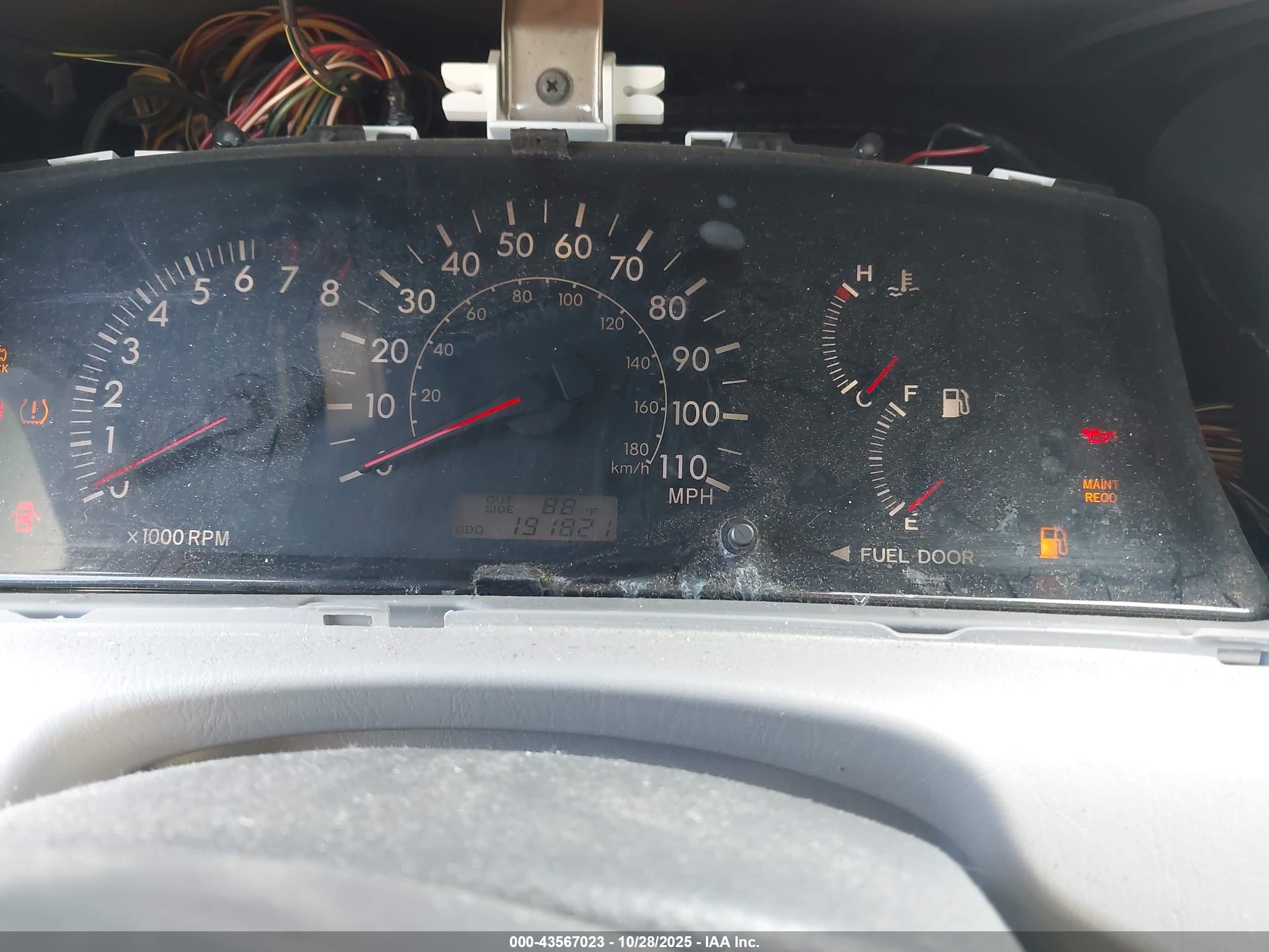 TOYOTA COROLLA image 7