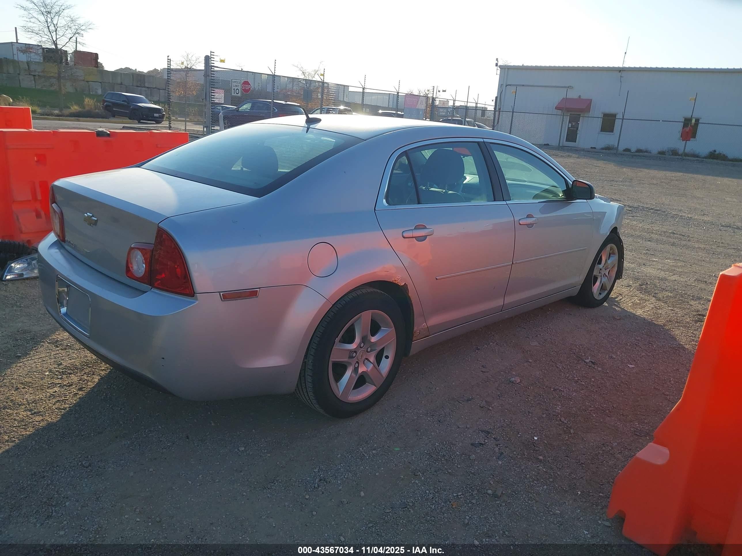 CHEVROLET MALIBU image 4