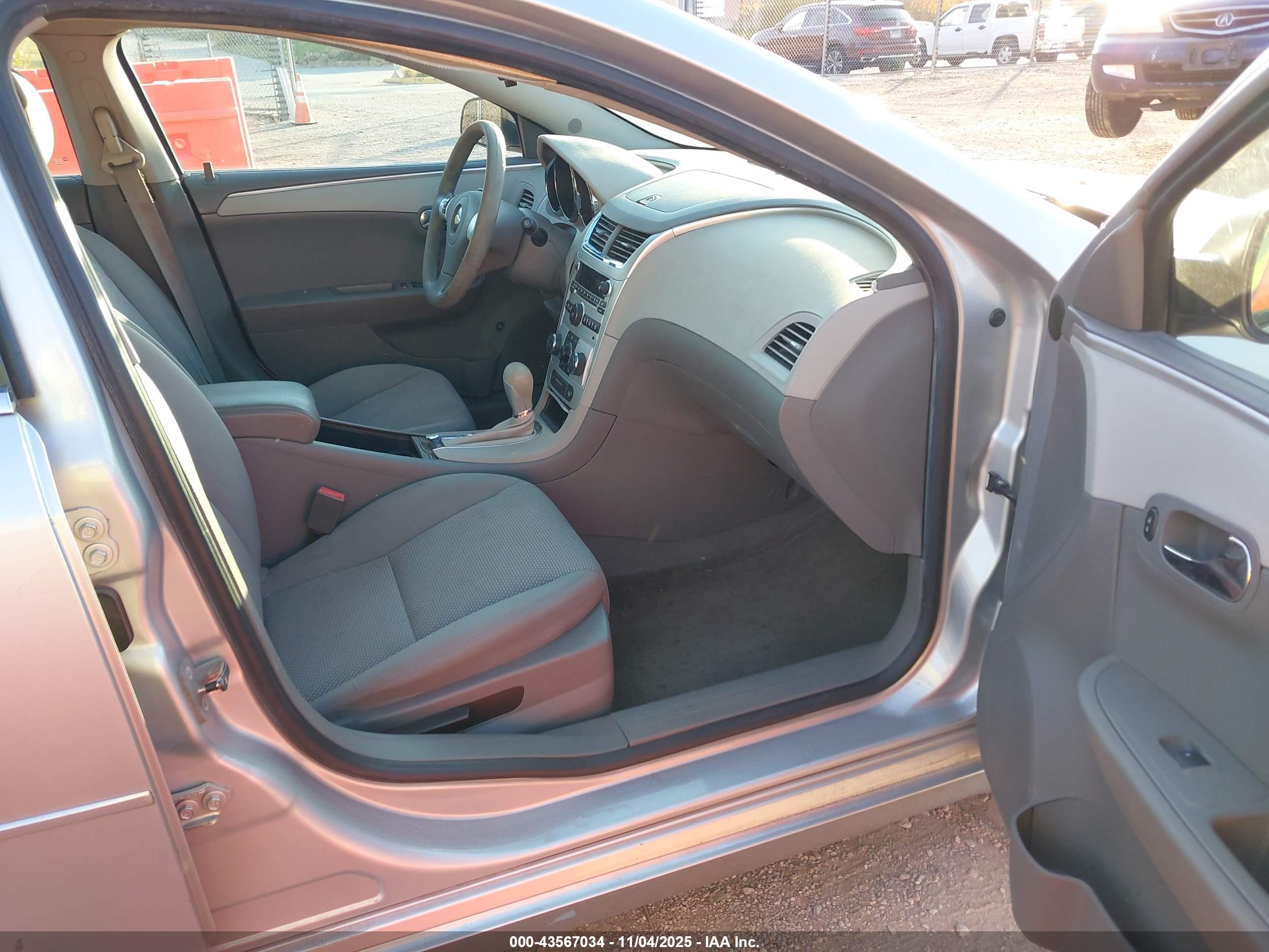 CHEVROLET MALIBU image 5