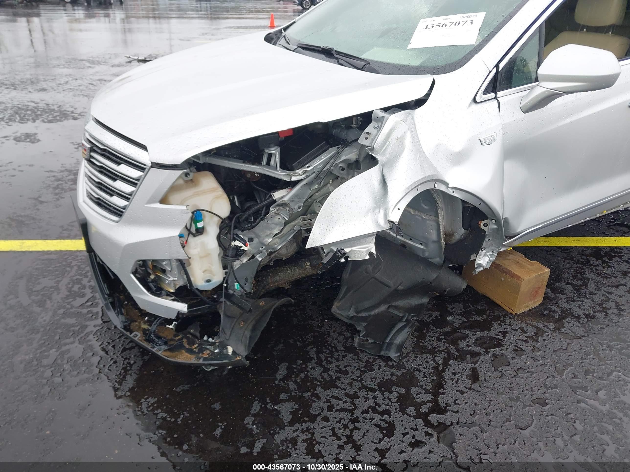 CADILLAC XT5 image 6