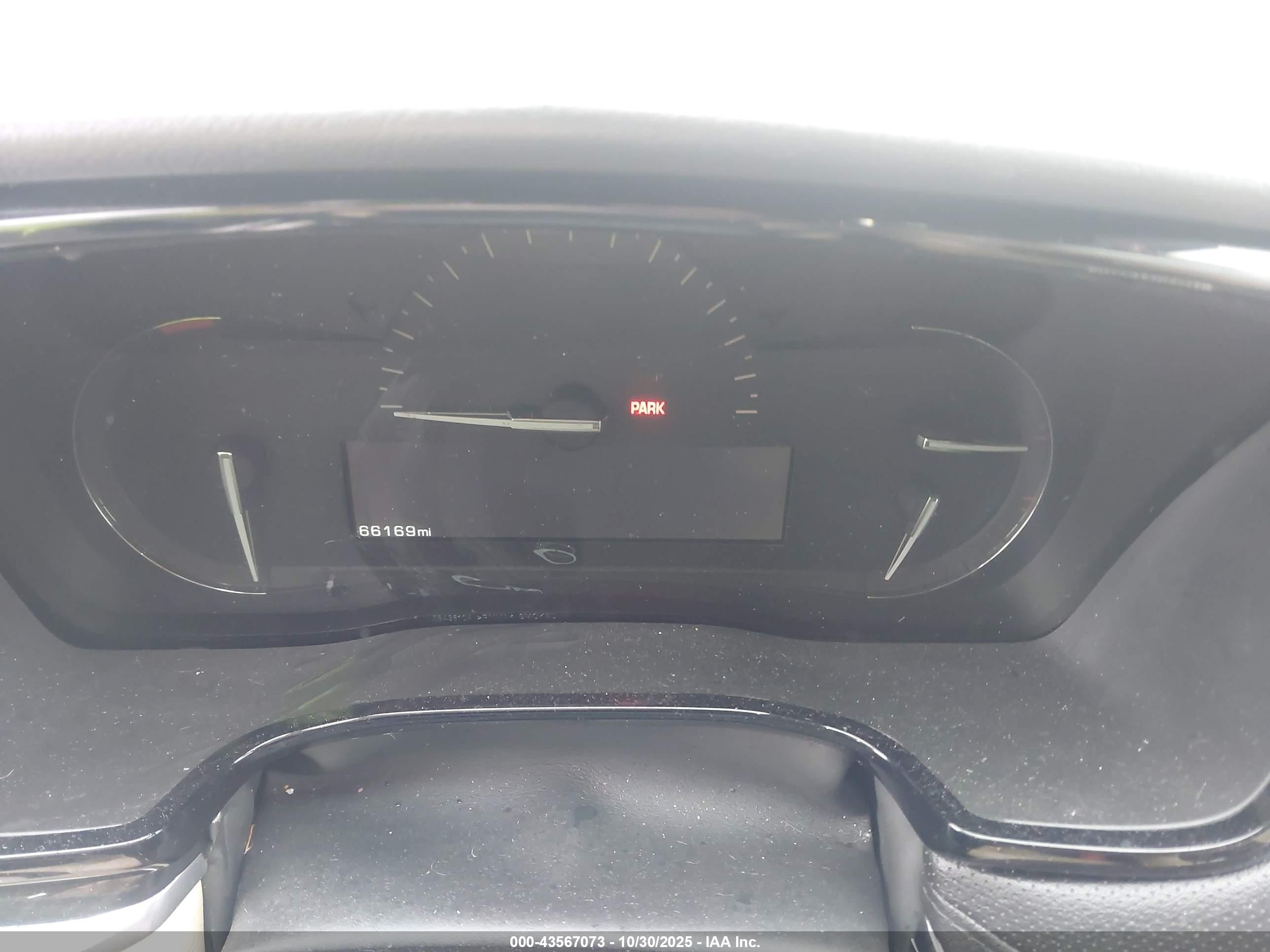 CADILLAC XT5 image 7