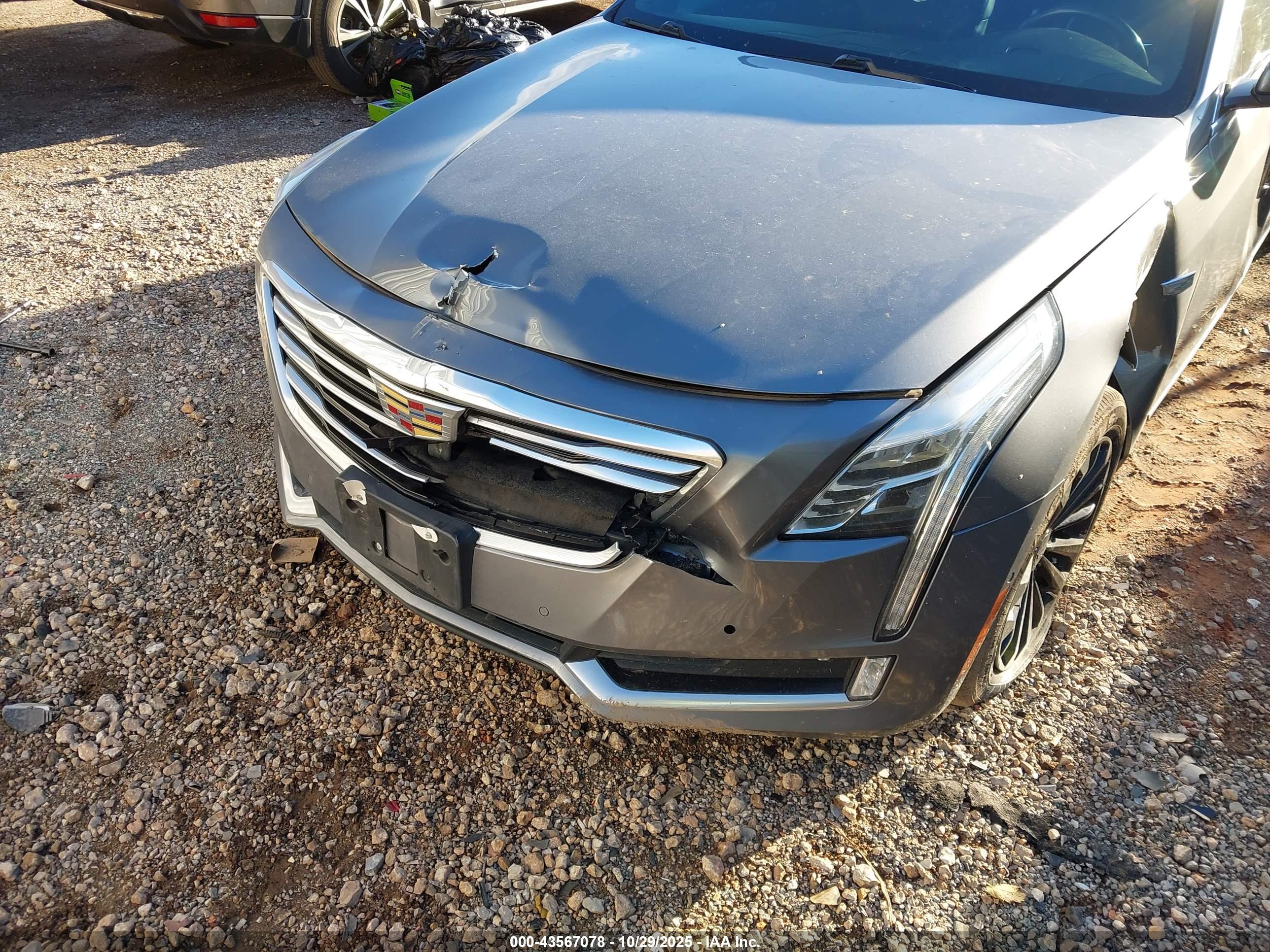 CADILLAC CT6 image 6