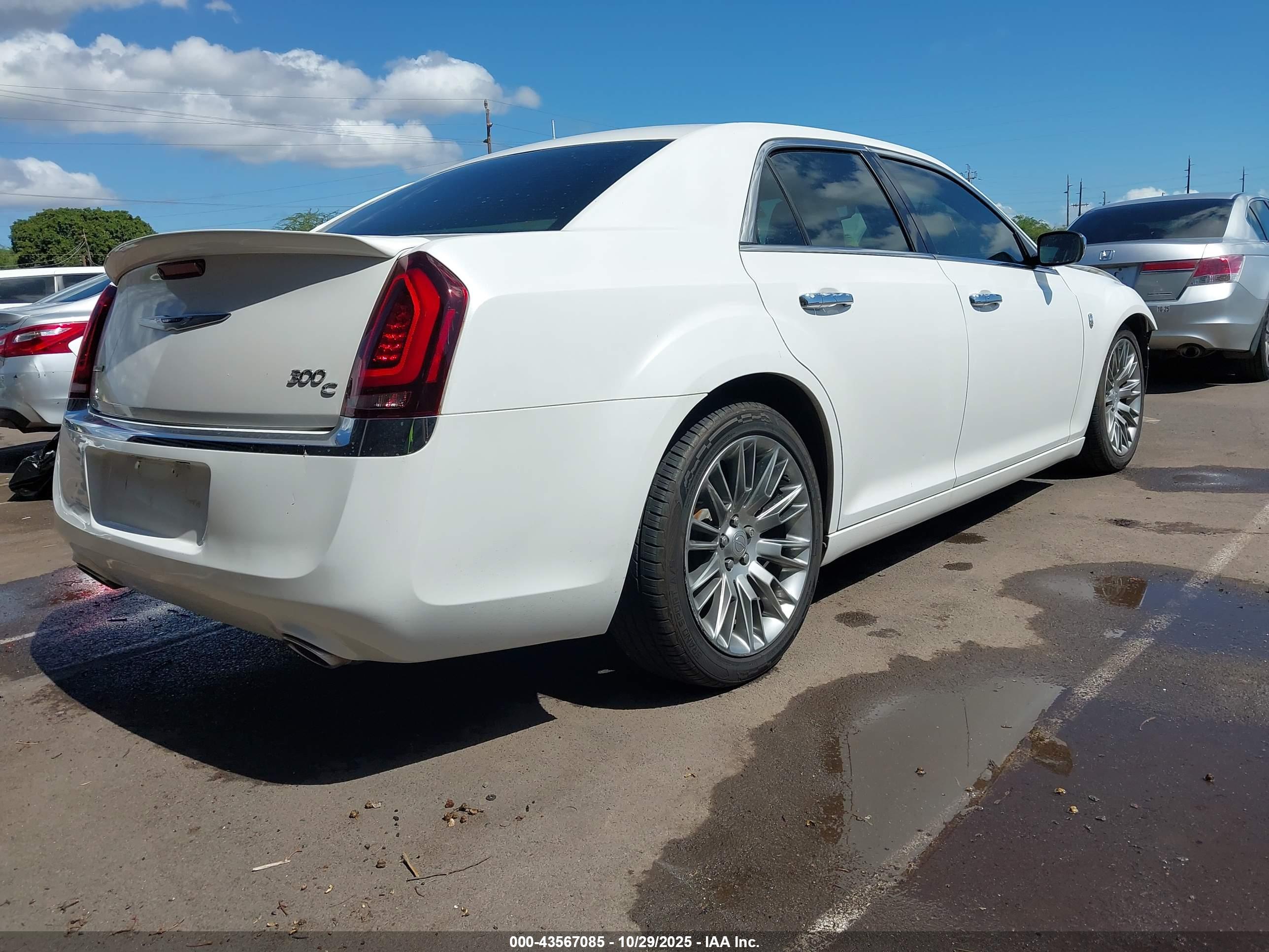 CHRYSLER 300C image 4