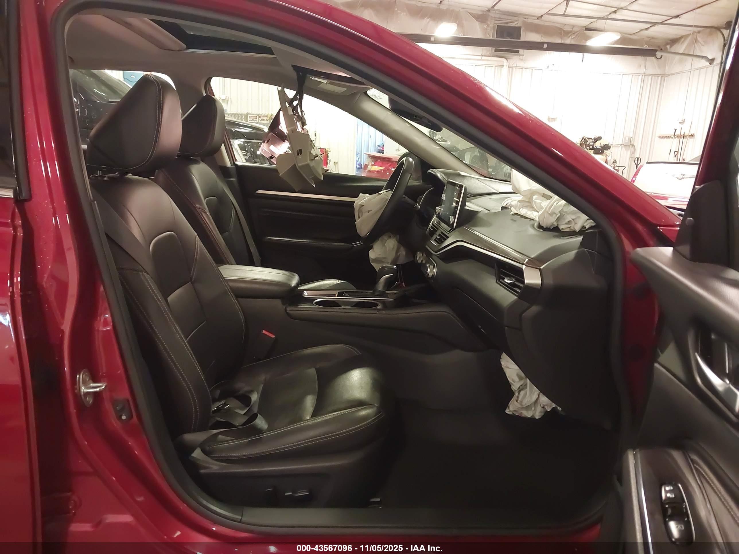 NISSAN ALTIMA image 5