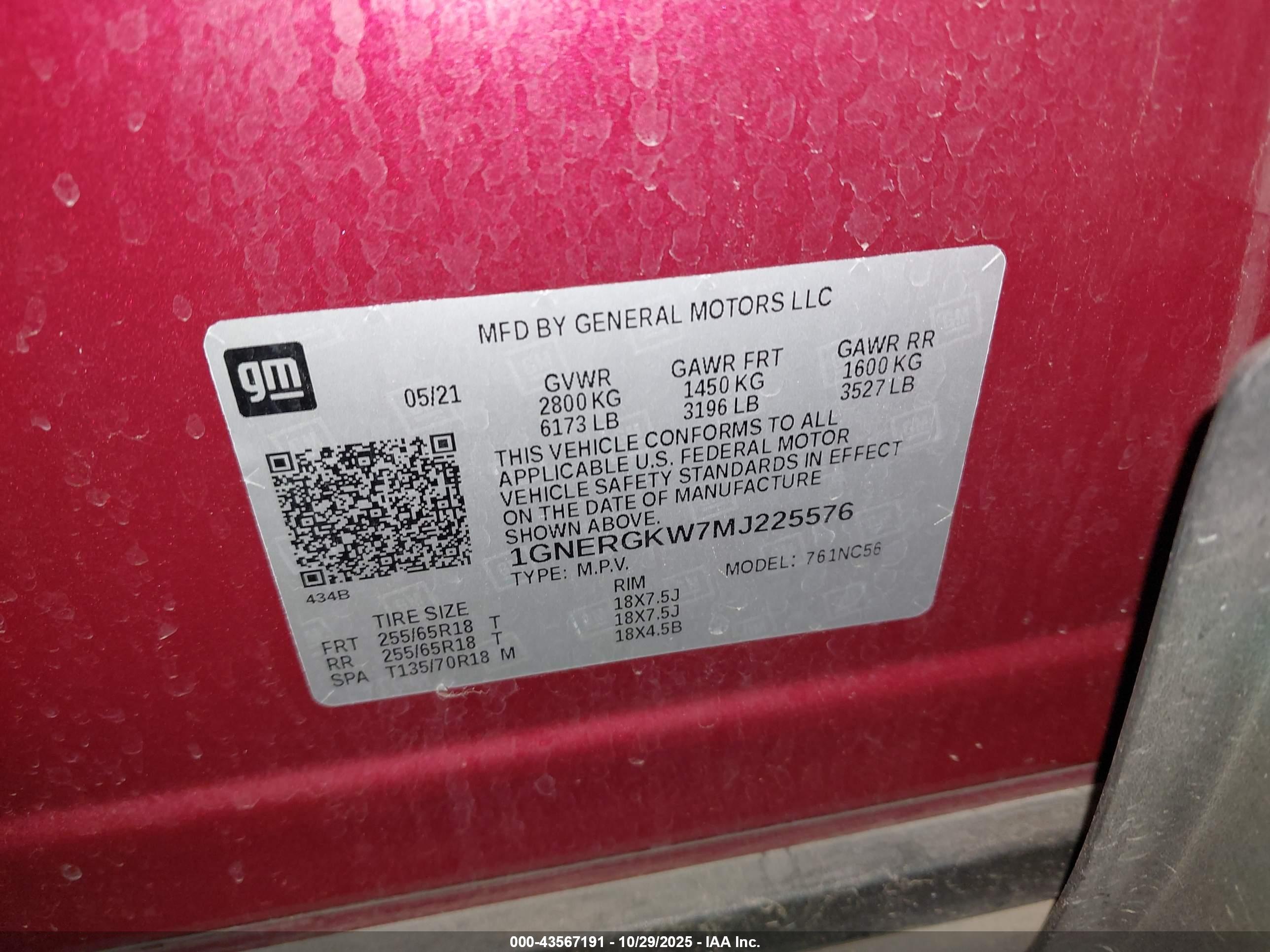 CHEVROLET TRAVERSE image 9