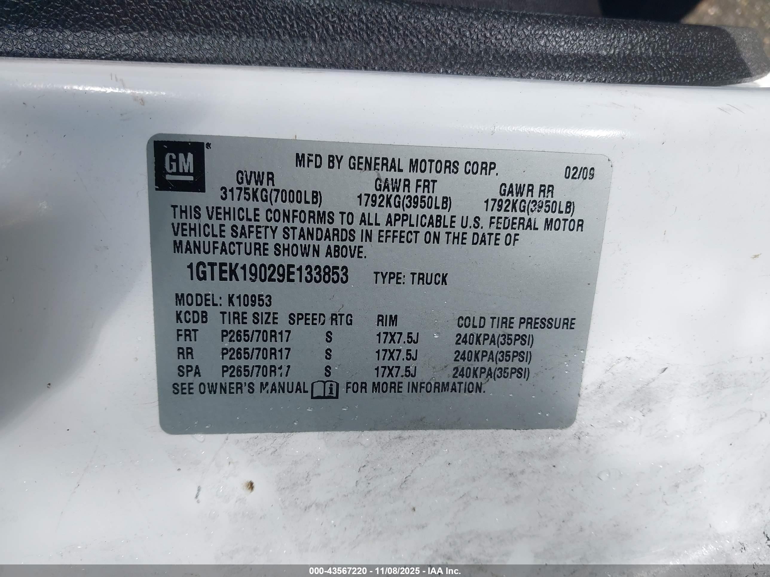 GMC SIERRA image 9