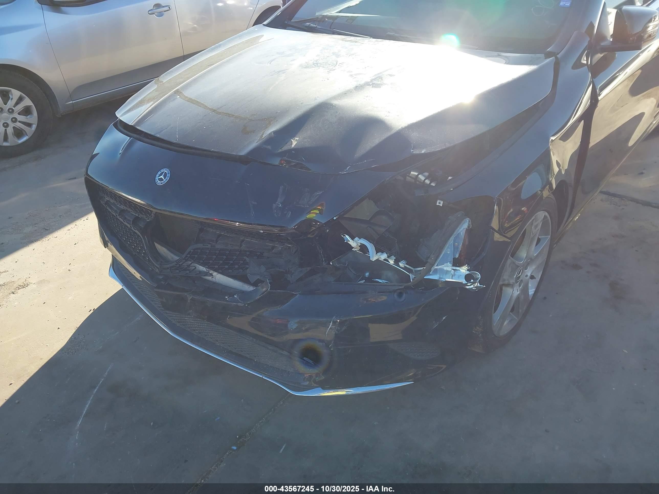 MERCEDES-BENZ CLA image 6