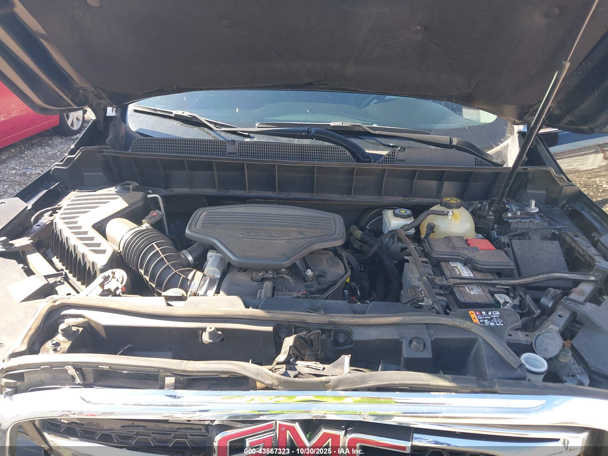 GMC ACADIA image 10