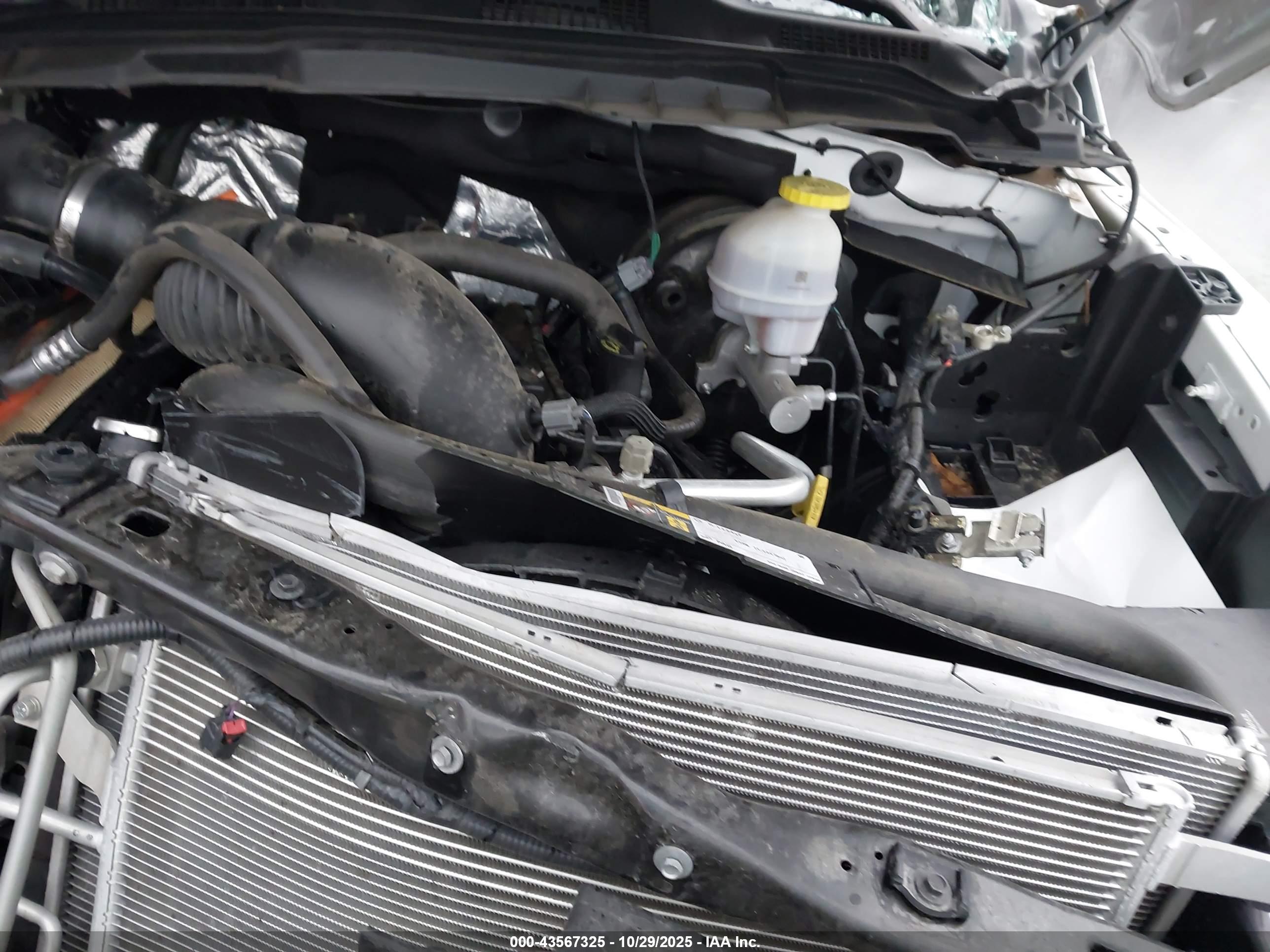 RAM 1500 image 10