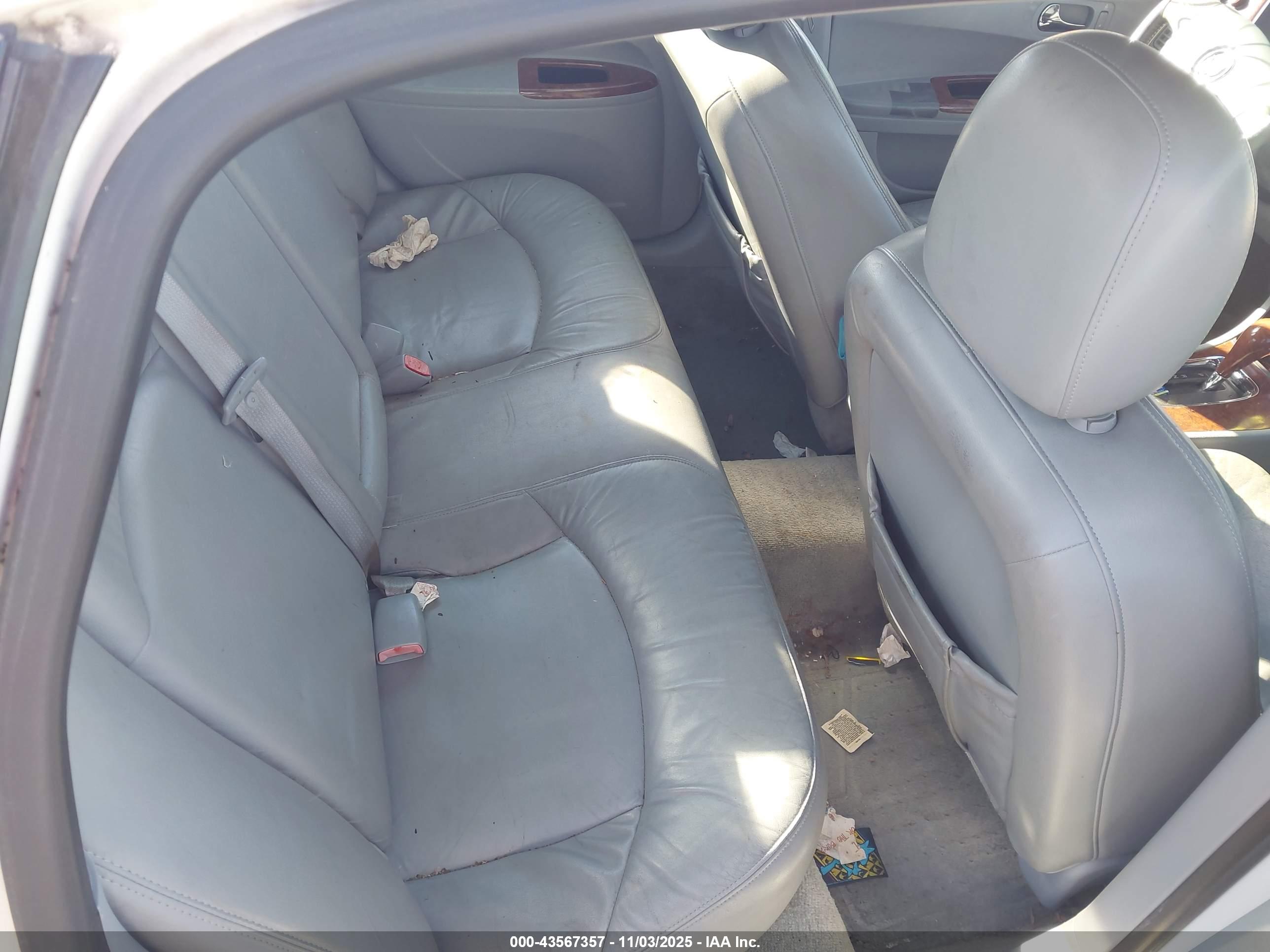 BUICK LACROSSE image 8