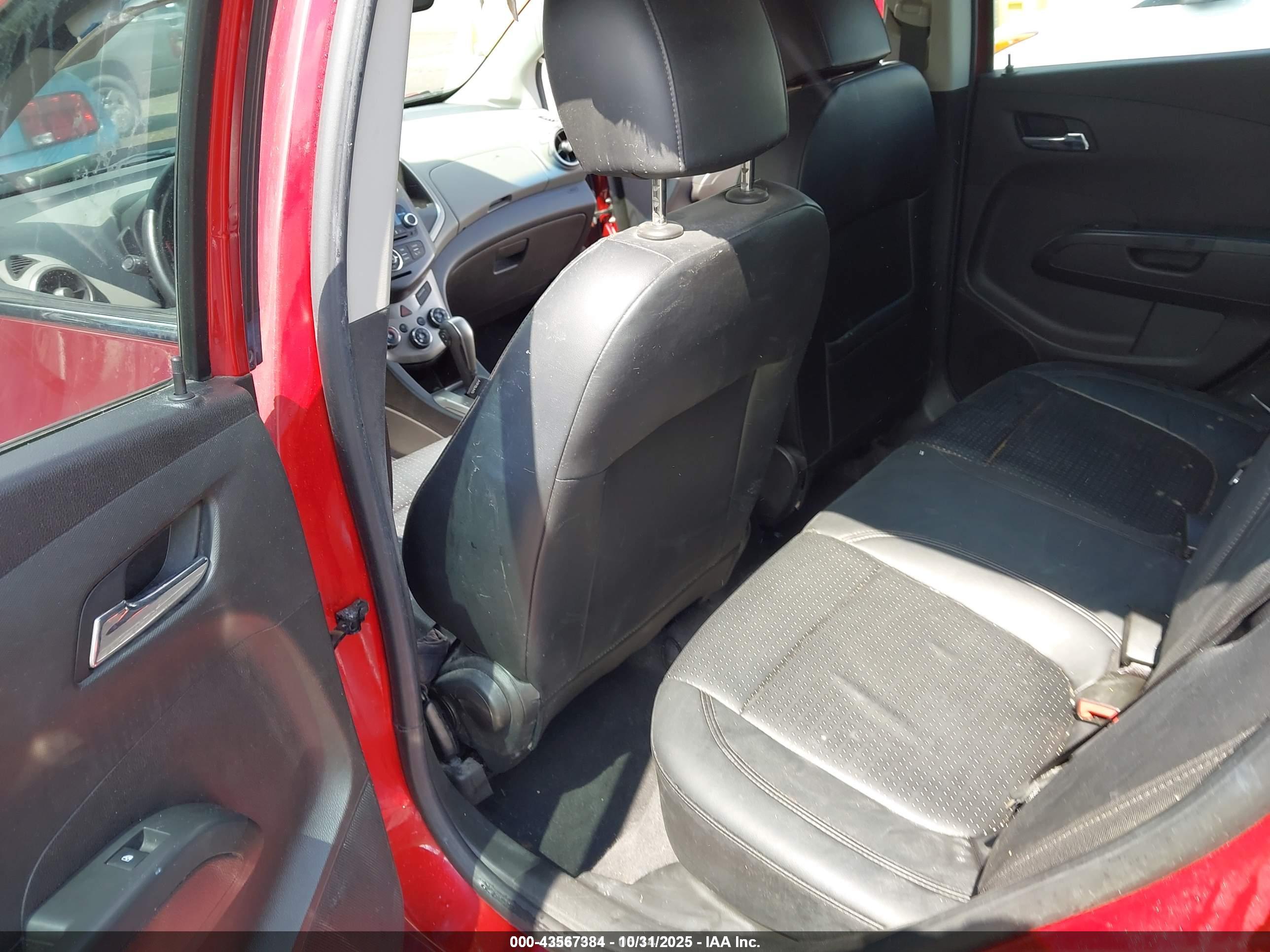 CHEVROLET SONIC image 8
