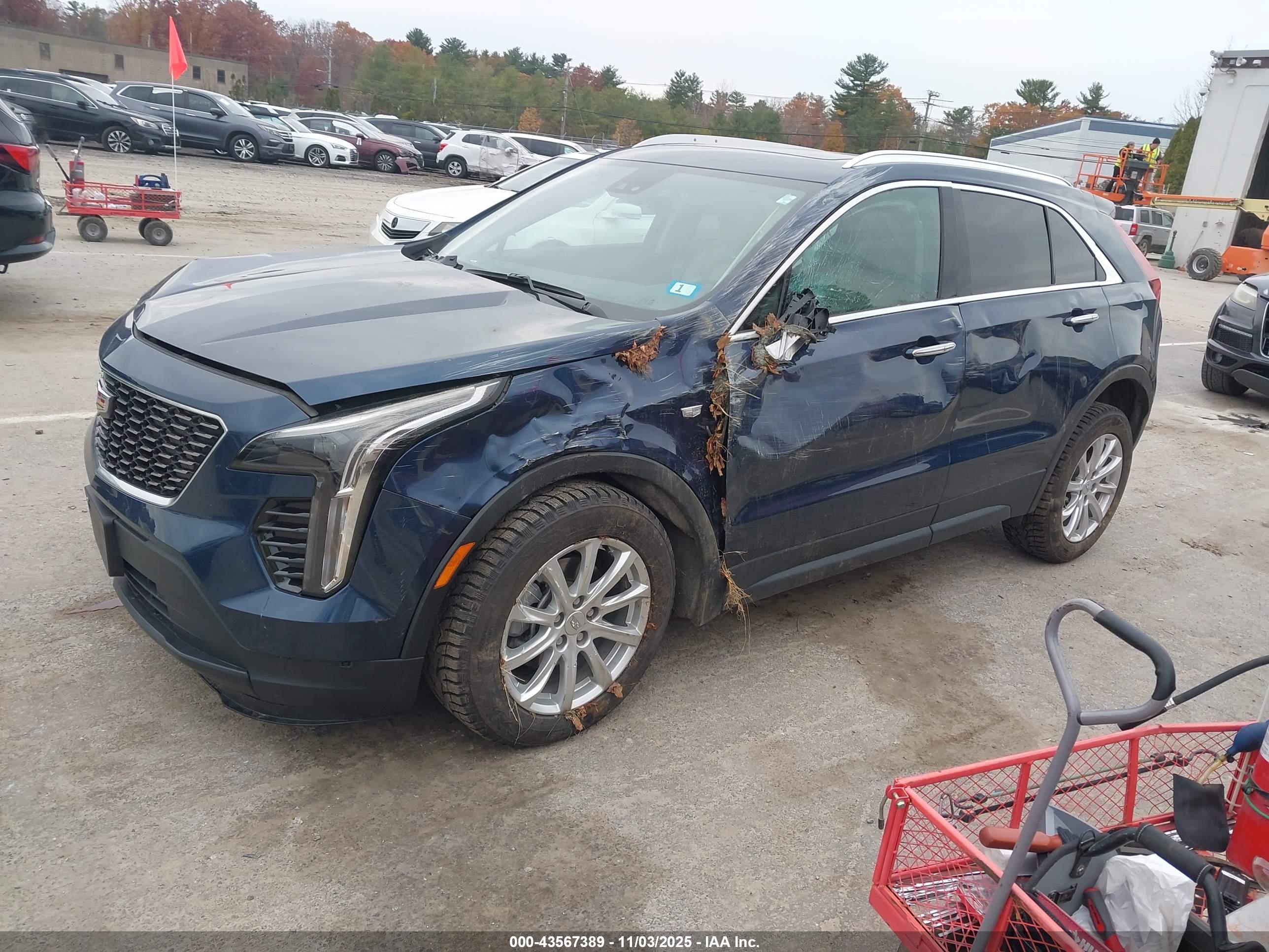 CADILLAC XT4 image 2
