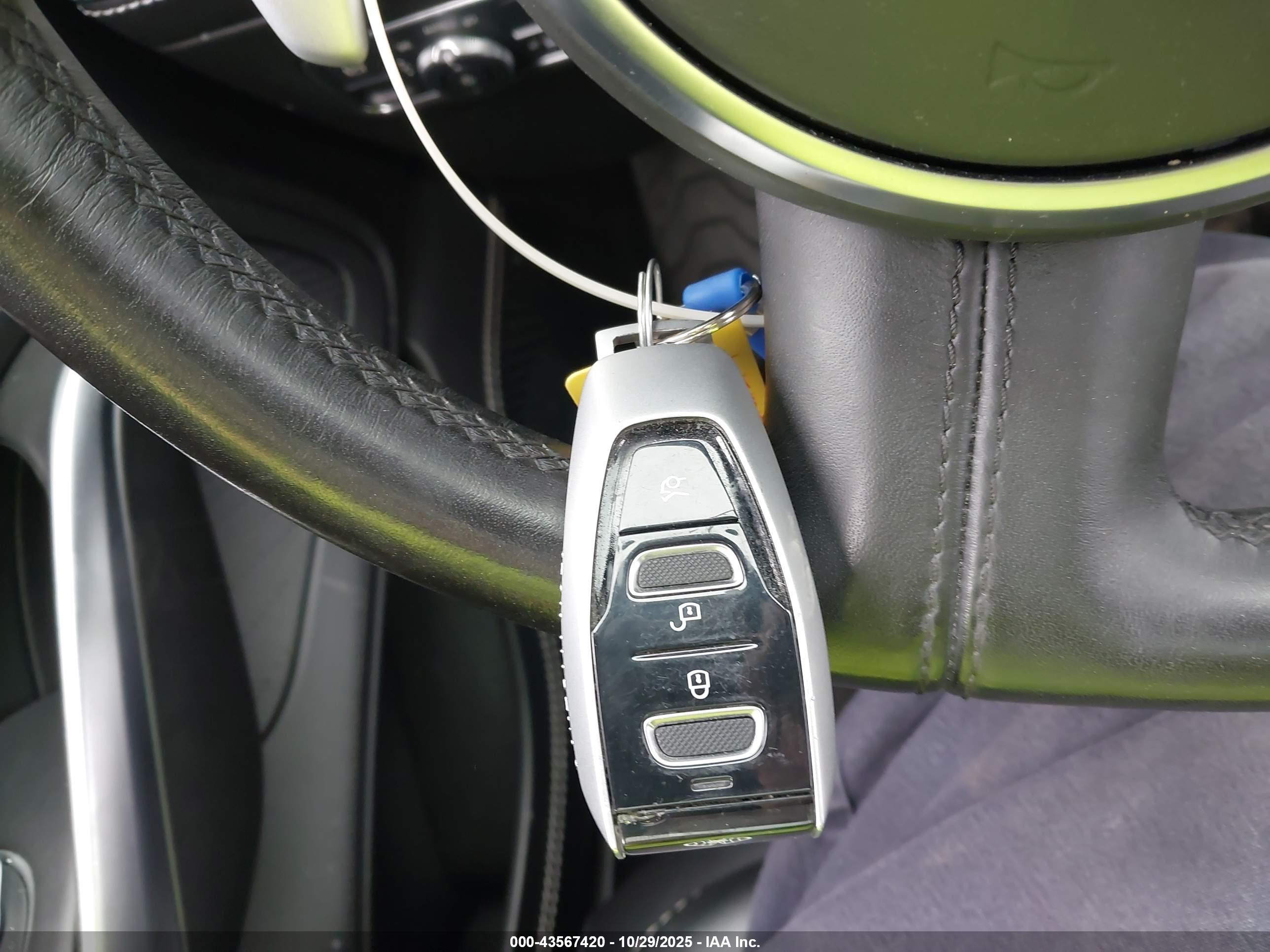 ASTON MARTIN image 11