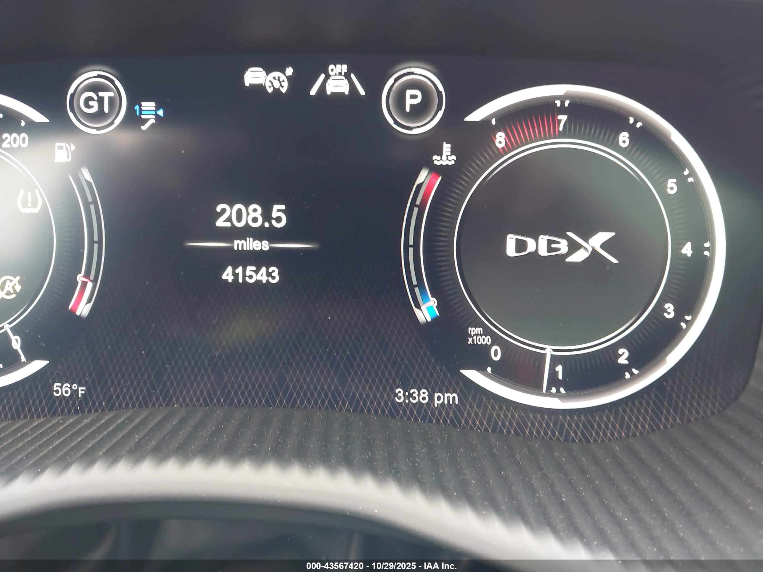 ASTON MARTIN image 7