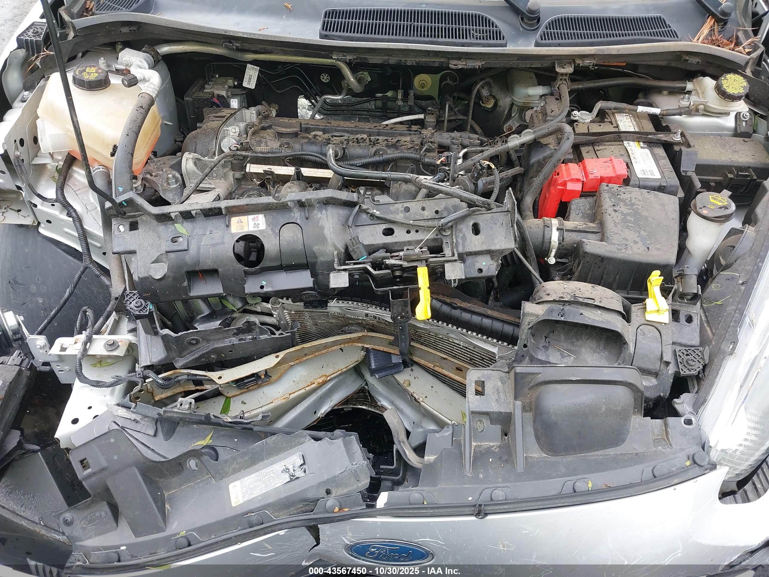 FORD FIESTA image 10