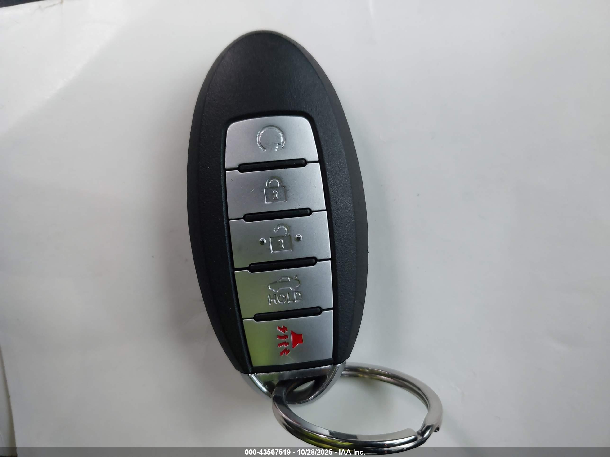 INFINITI Q50 image 11