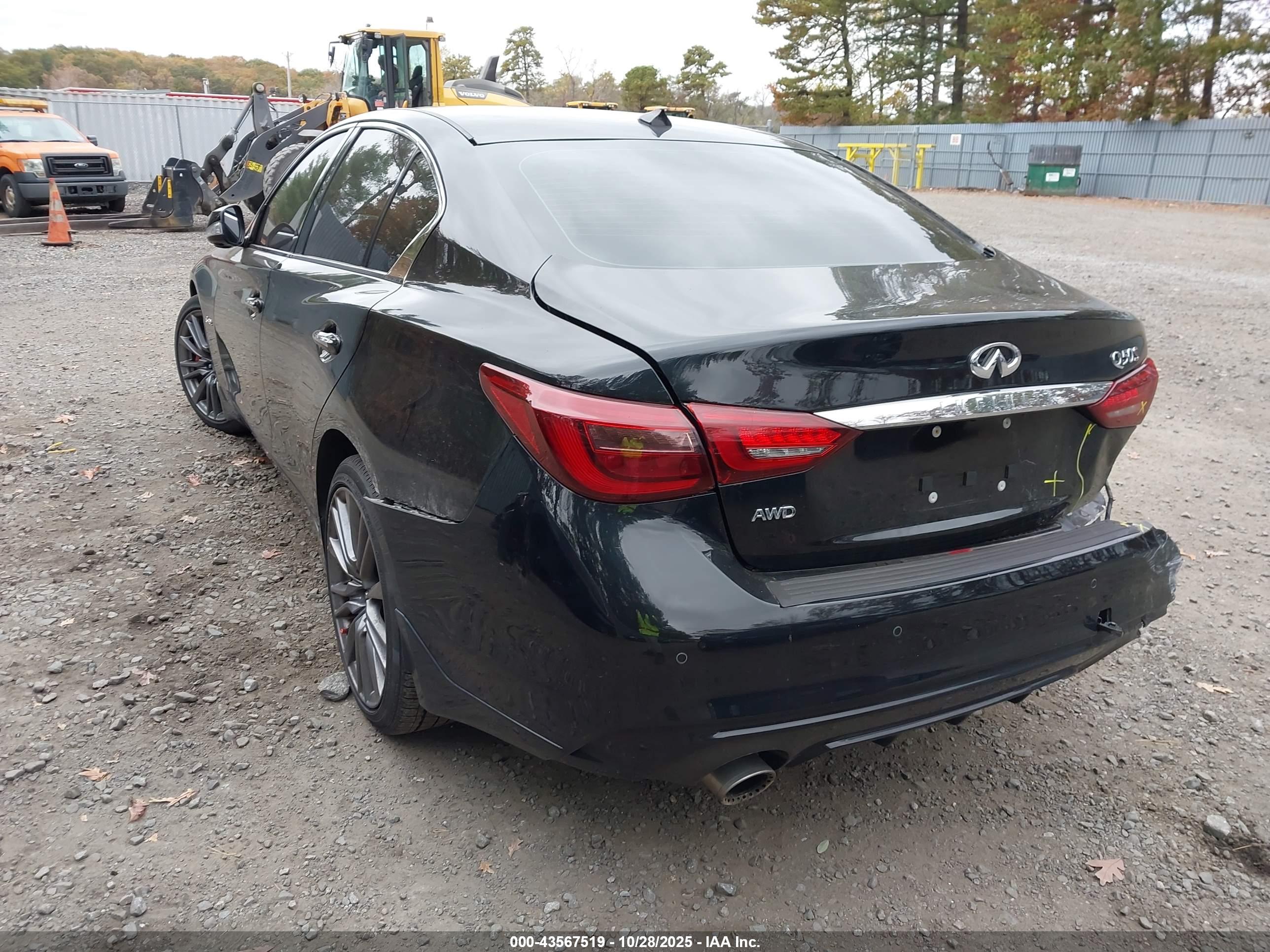 INFINITI Q50 image 3