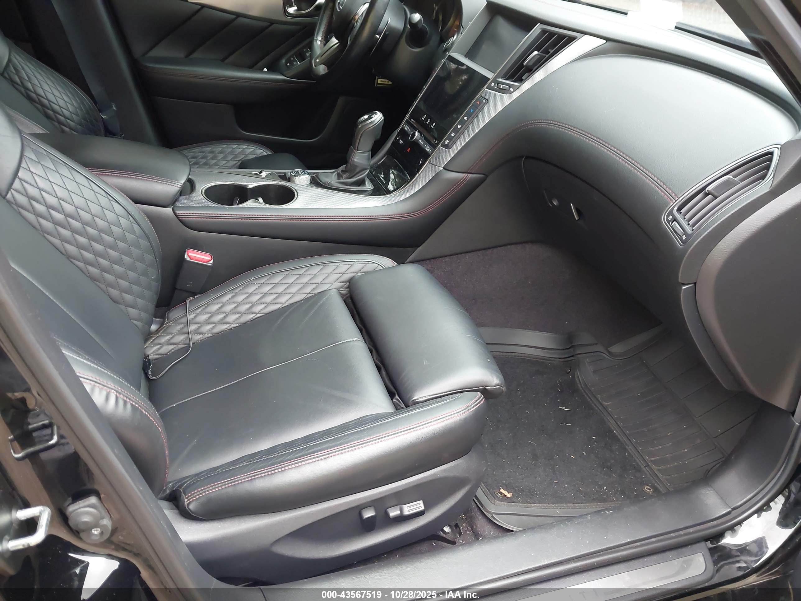 INFINITI Q50 image 5