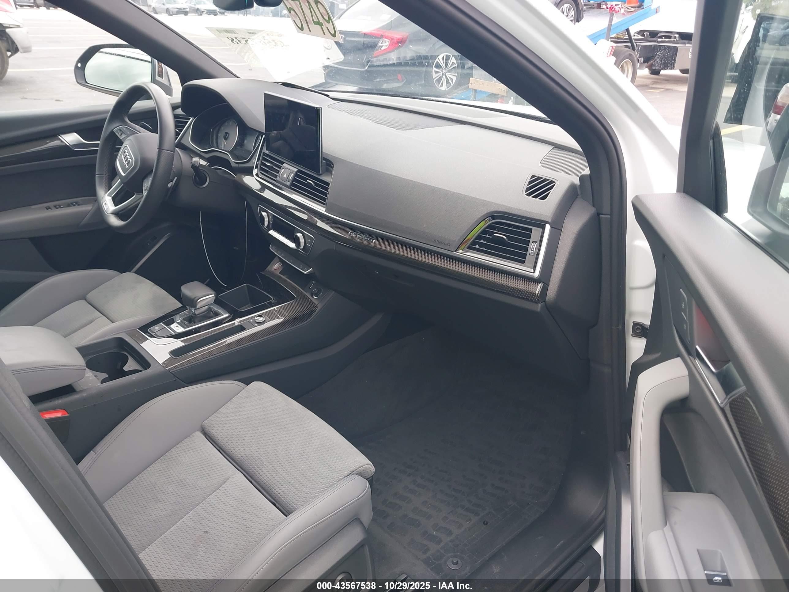 AUDI SQ5 image 5