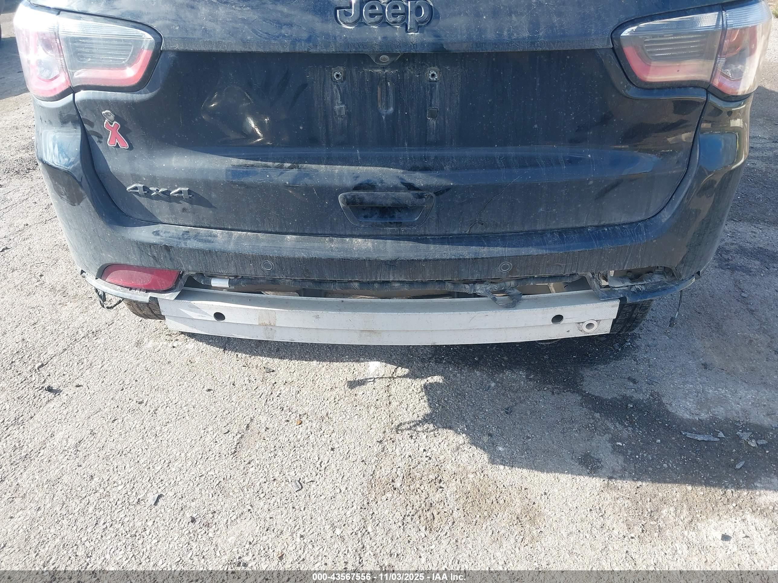 JEEP COMPASS image 6