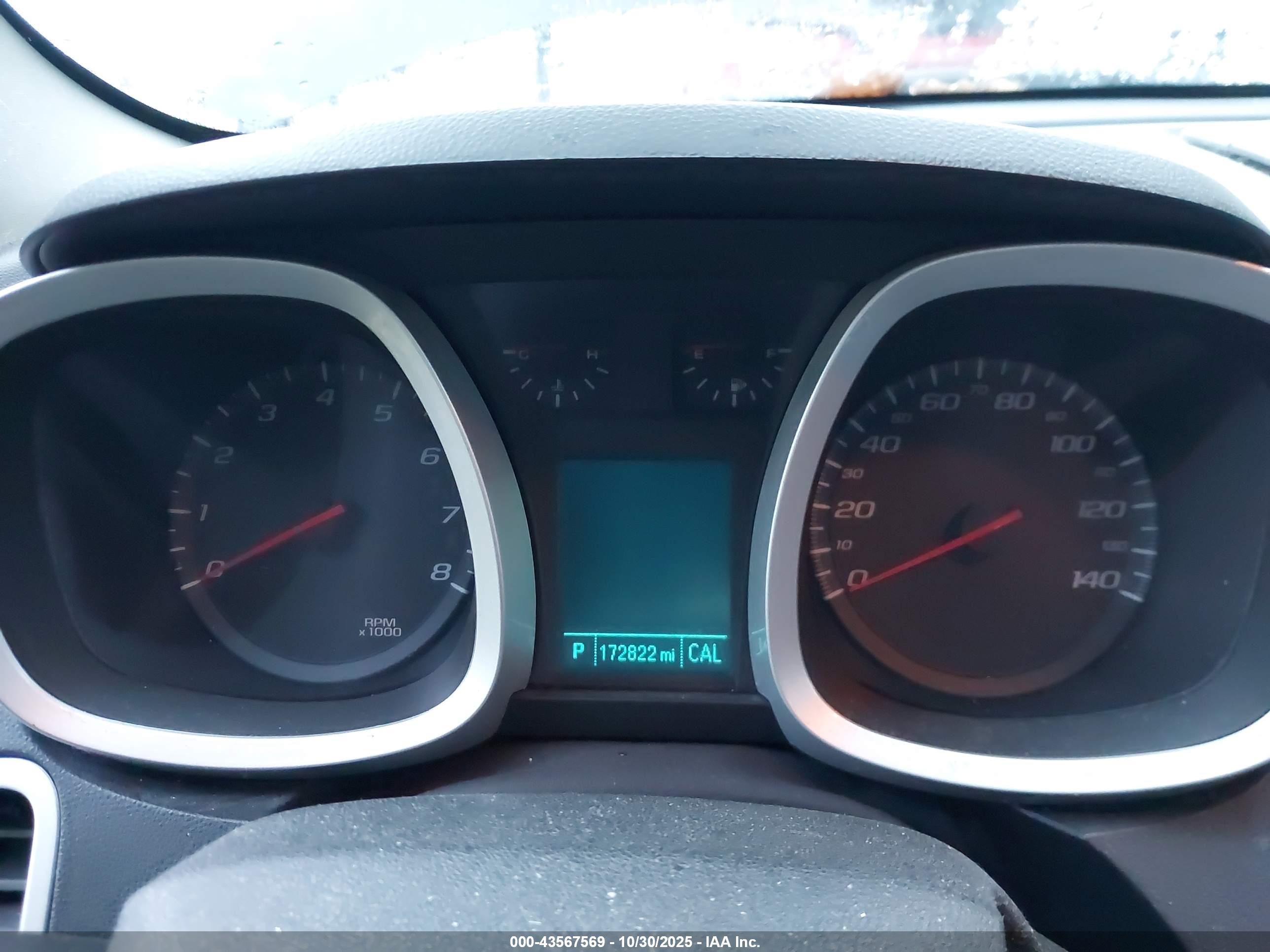 CHEVROLET EQUINOX image 7