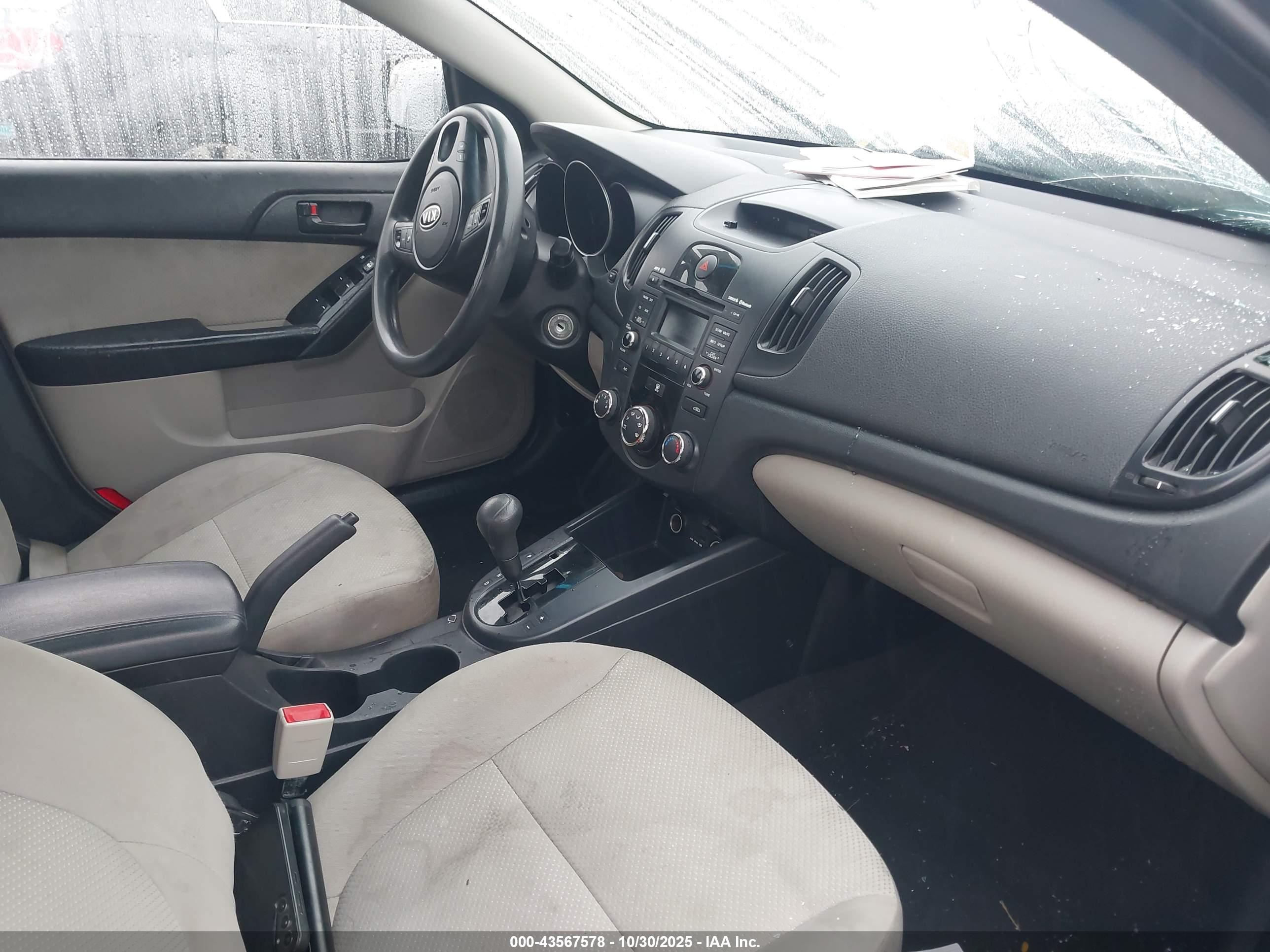 KIA FORTE image 5