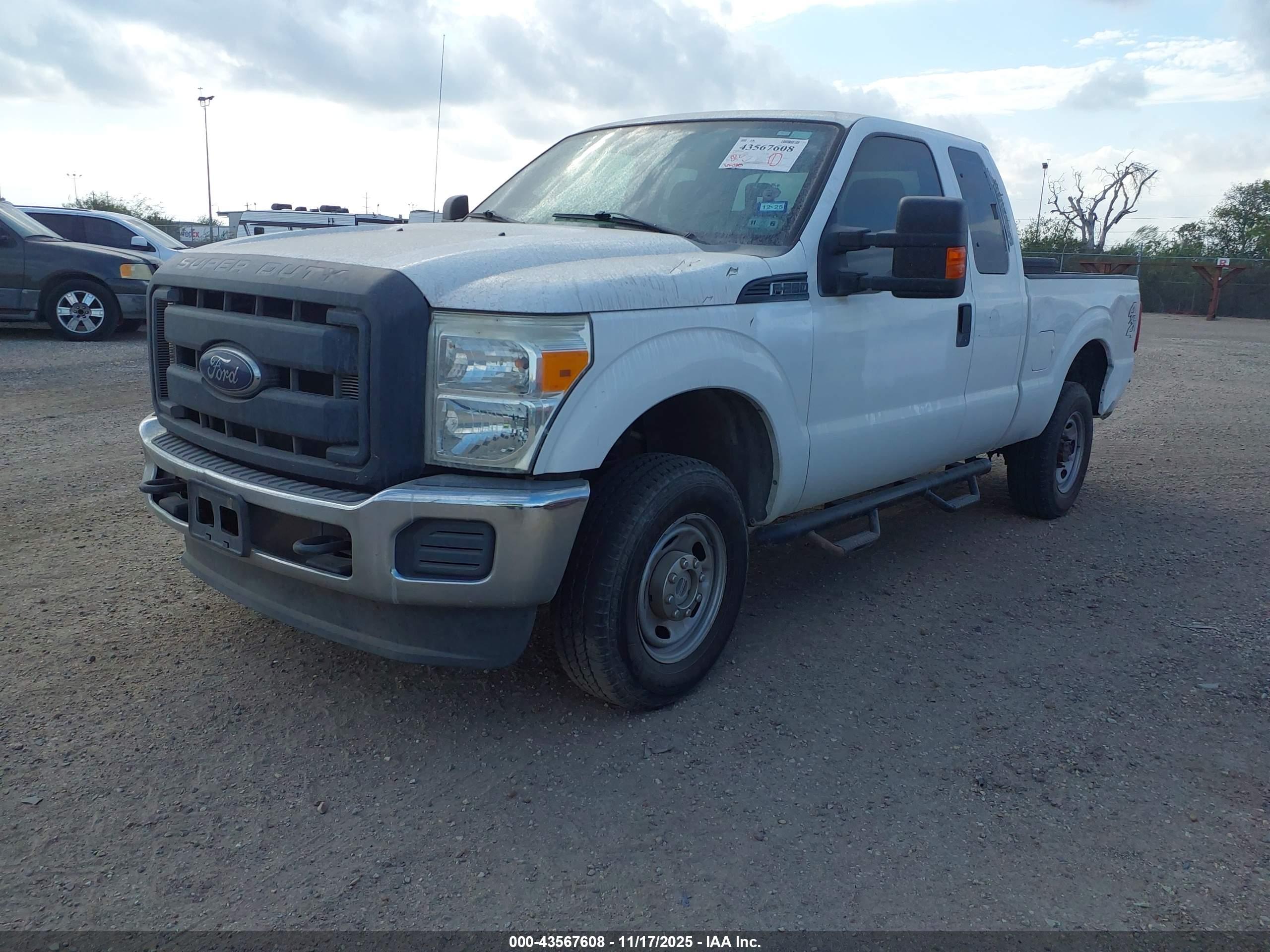 FORD F-250 image 2
