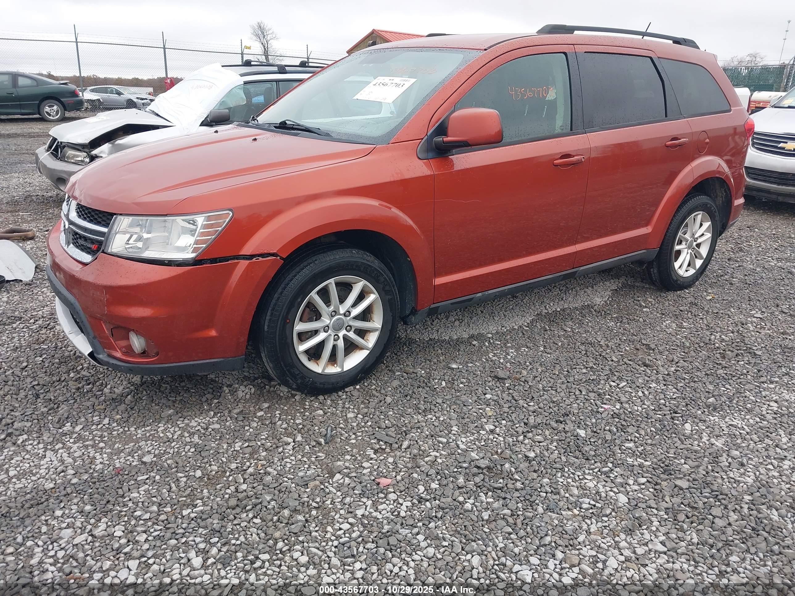 DODGE JOURNEY image 2