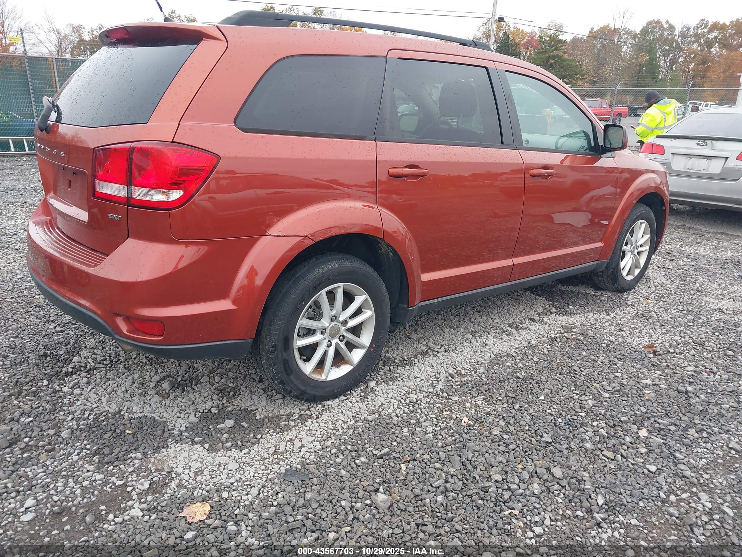 DODGE JOURNEY image 4